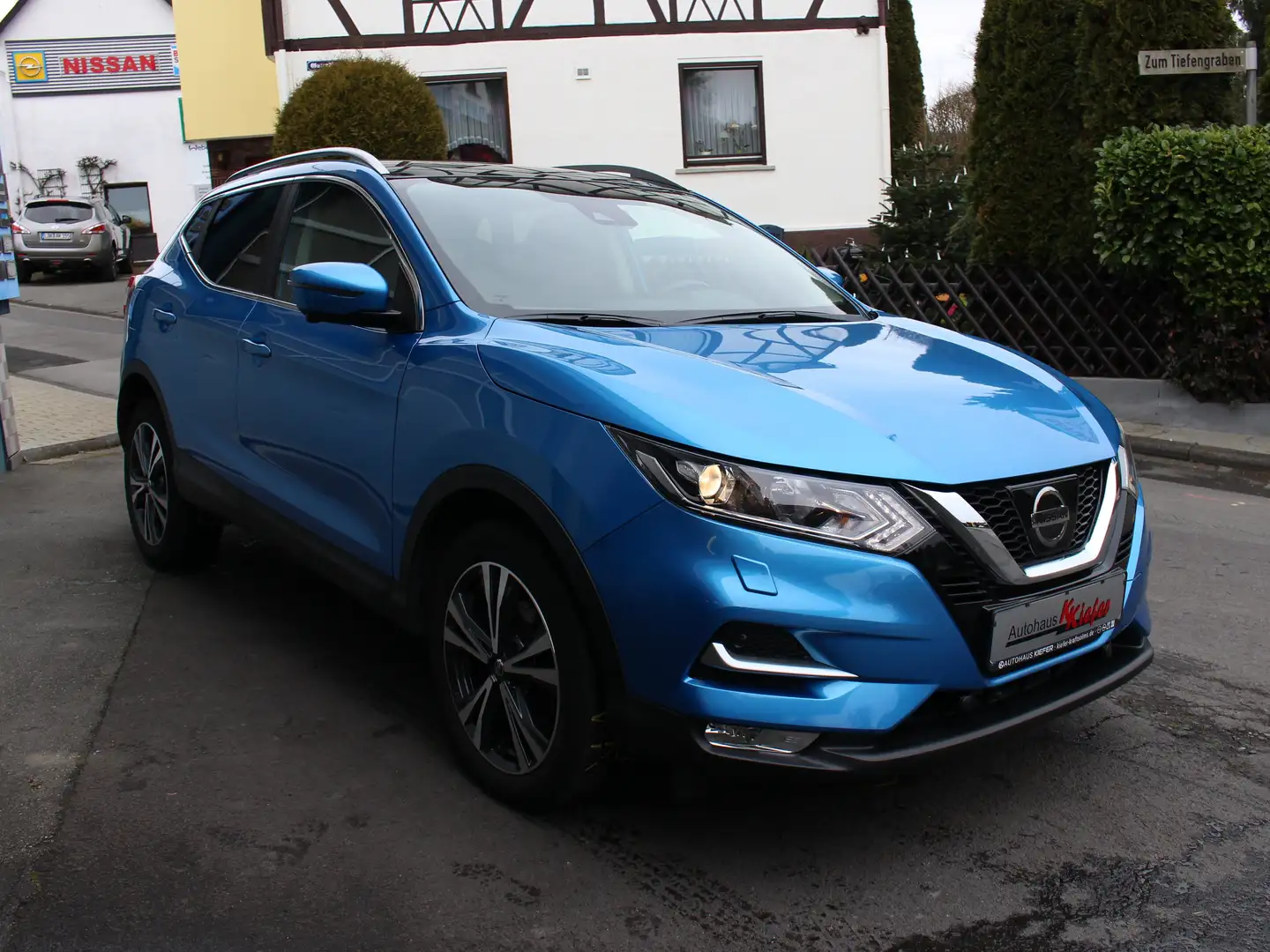 Nissan Qashqai N-Connecta Bleu - 1