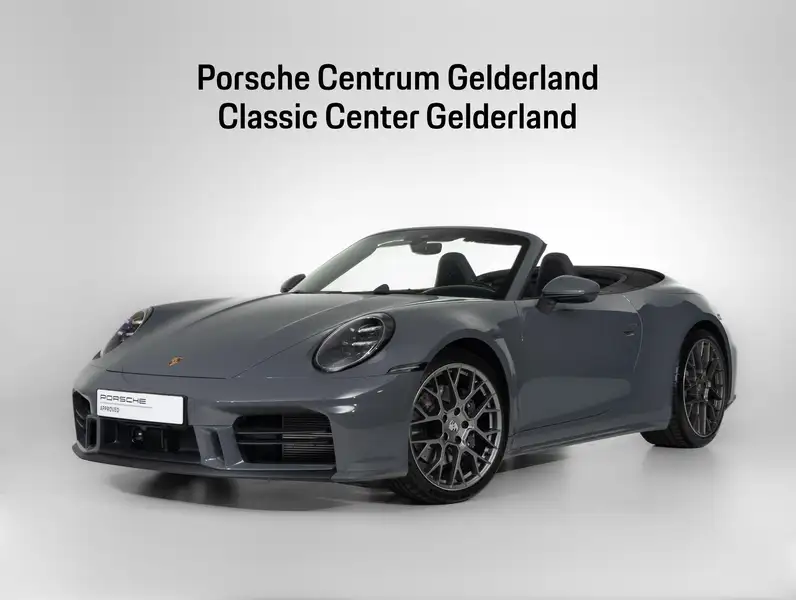 PORSCHE 911