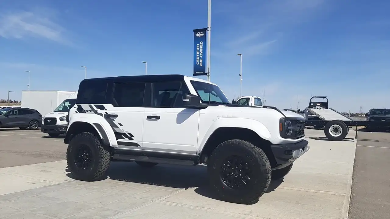 Ford Bronco снимка Ford Bronco