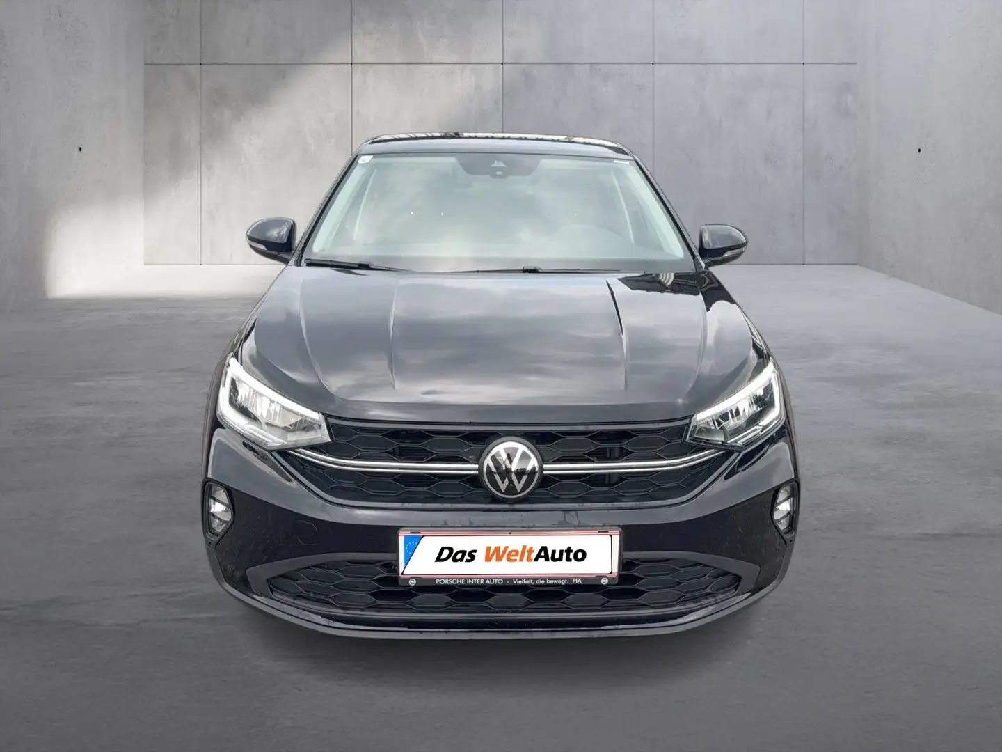 Volkswagen Taigo 4Me TSI Schwarz - 2