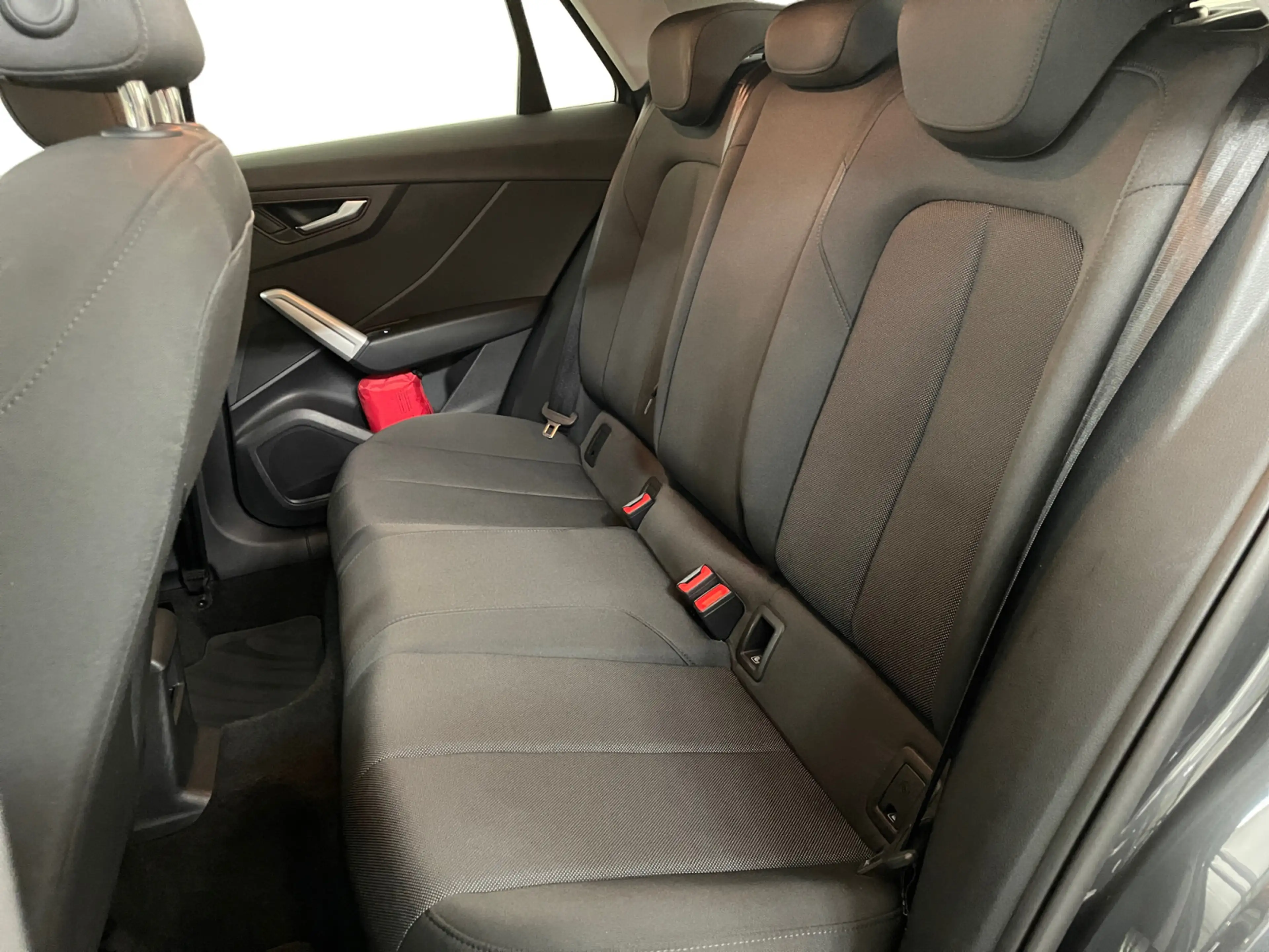 Audi Q2 35TFSI advanced S-tronic Virtual PDC Caplay — photo 11