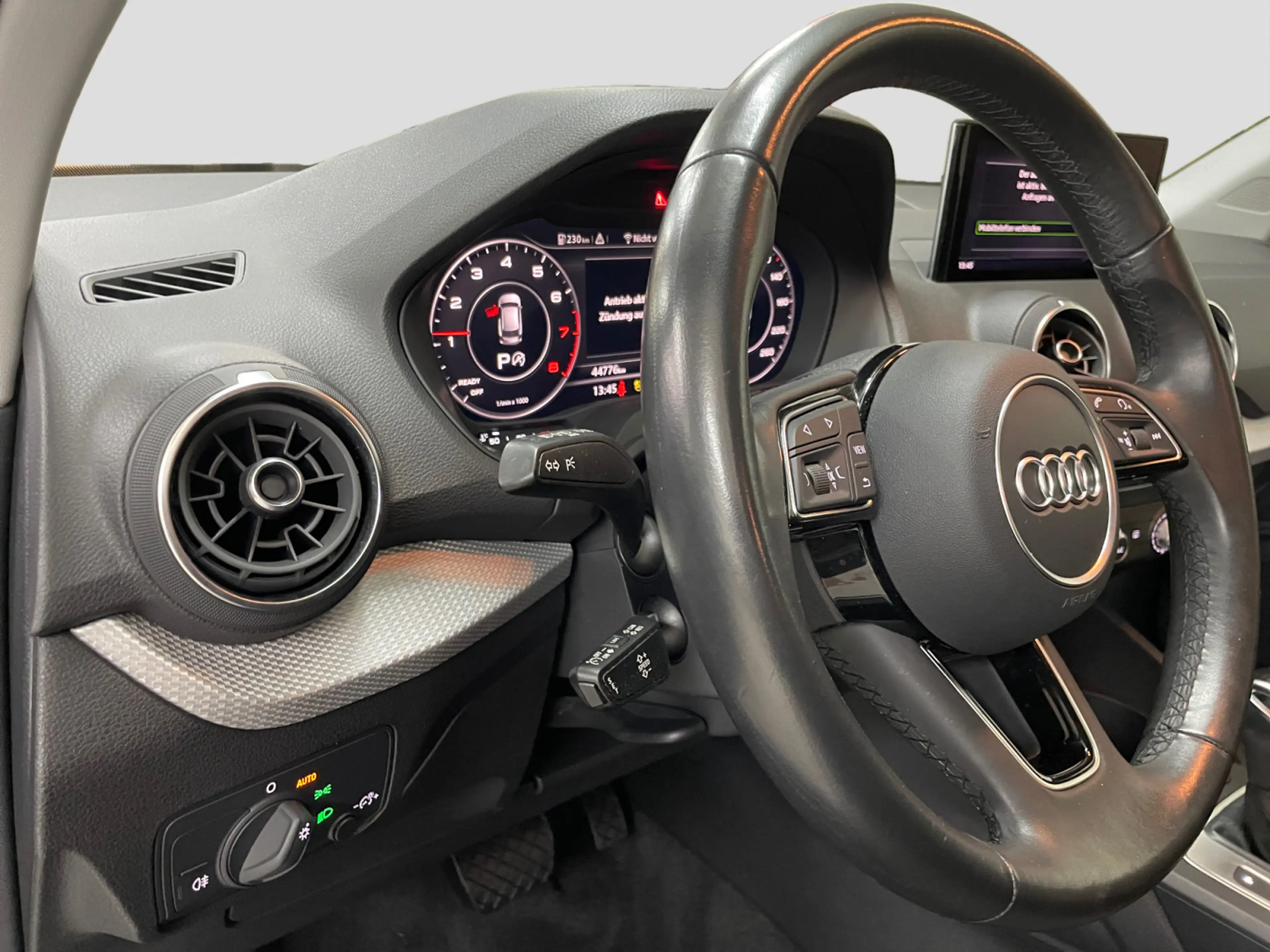 Audi Q2 35TFSI advanced S-tronic Virtual PDC Caplay — photo 13