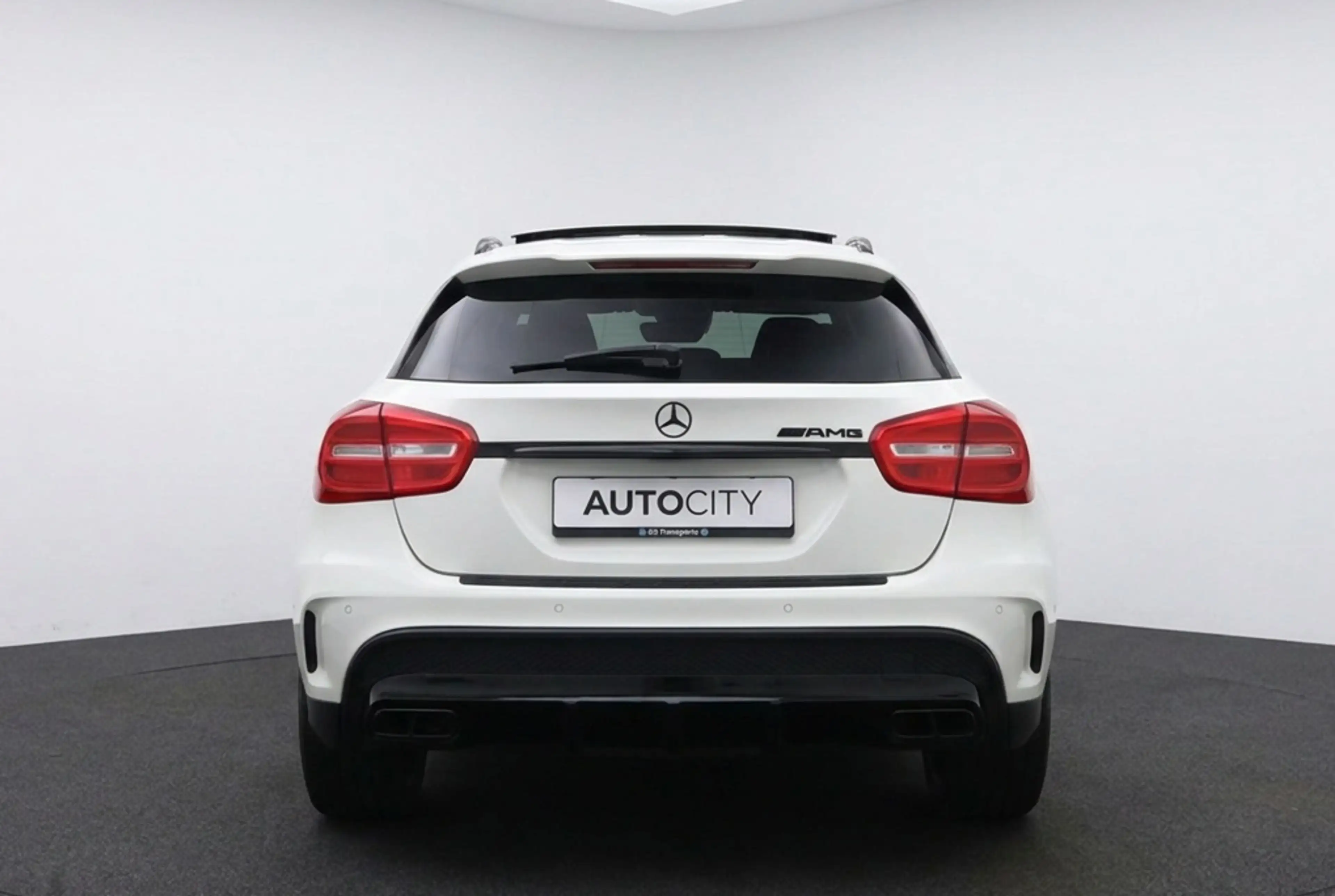 Mercedes-Benz GLA 45 AMG 4MATIC 381PK Pano | Night Pakket | AMG Performance — photo 4