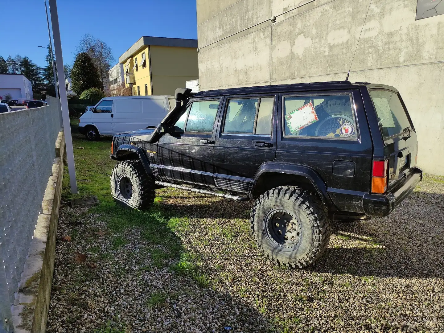 Jeep Cherokee 5p 4.0 Limited auto Fekete - 2
