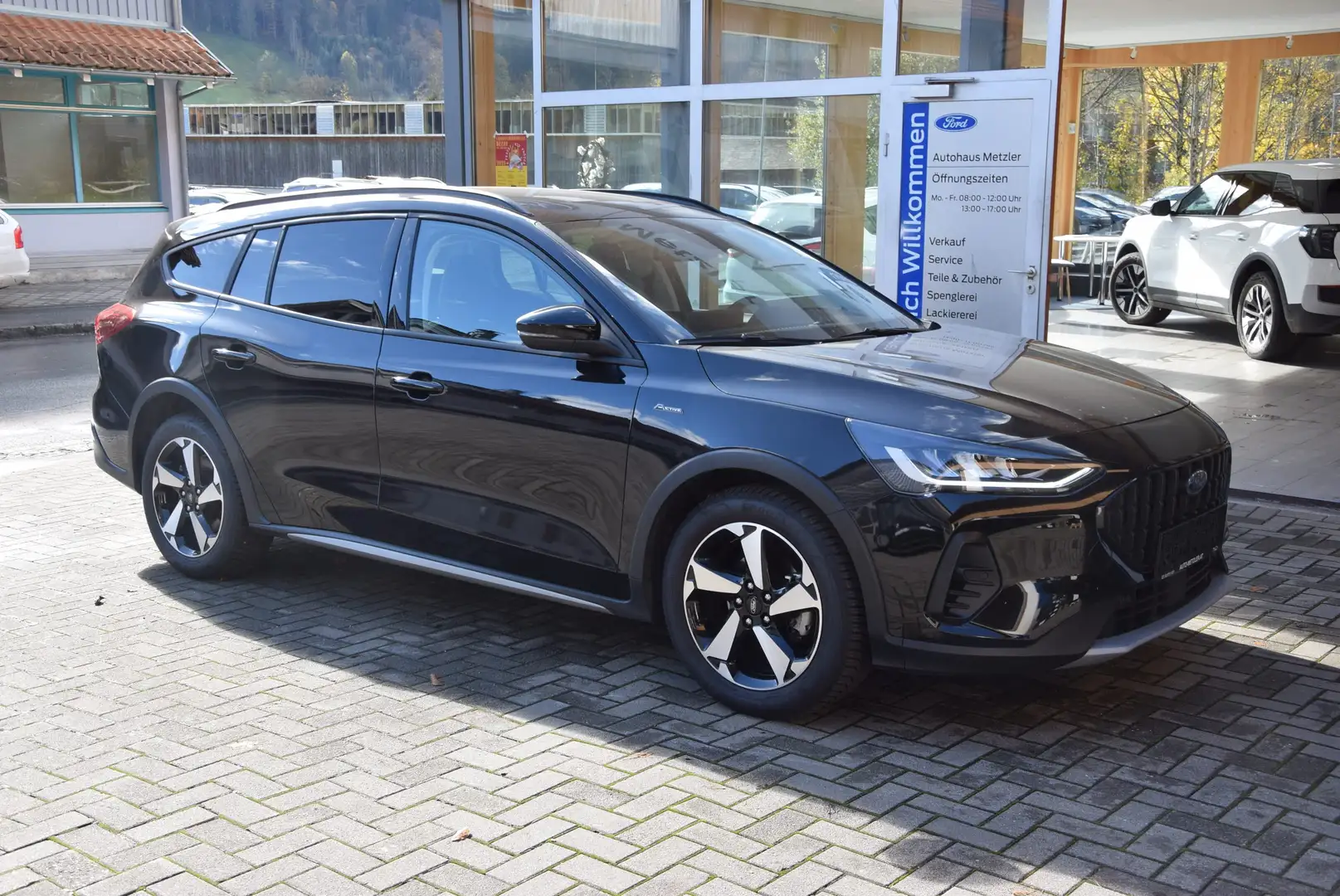 Ford Focus **Active X**ACC**Kamera**Automatik**LED** Schwarz - 2