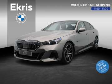 eDrive40 | M Sport Package | M Sport Package Pro |