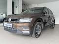 Volkswagen Tiguan AUT KLI NAVI KAMERA PDC PANO AHK ALLRAD Braun - thumbnail 1