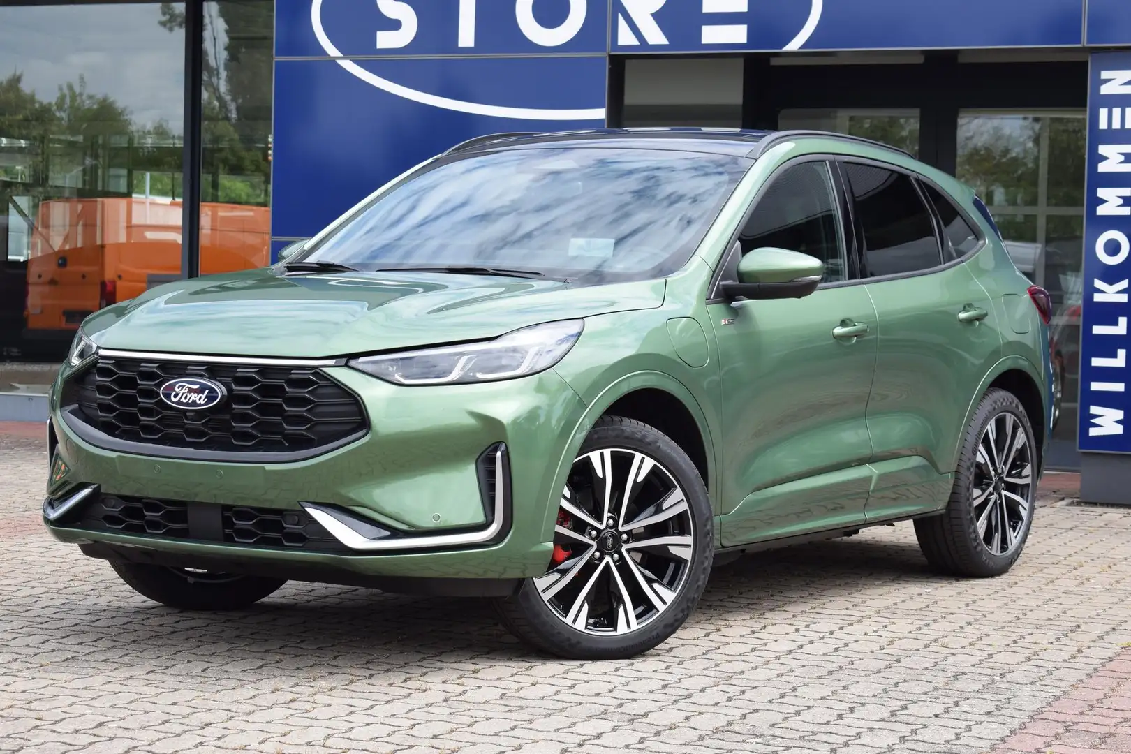 Ford Kuga PHEV Plug-In ST-Line X Vollausstattung Grün - 2