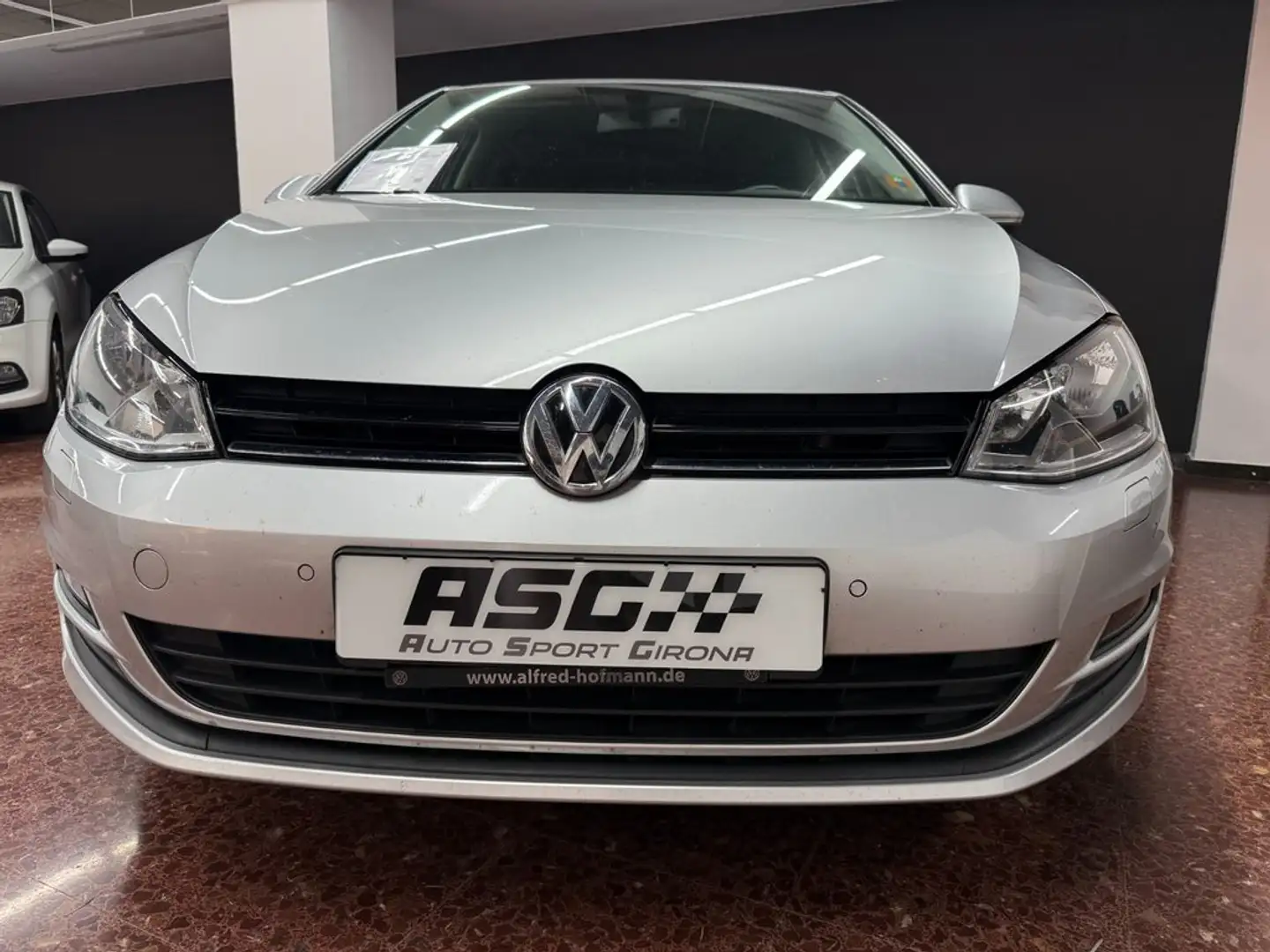 Volkswagen Golf 1.2 TSI BMT Edition 105 Gris - 1