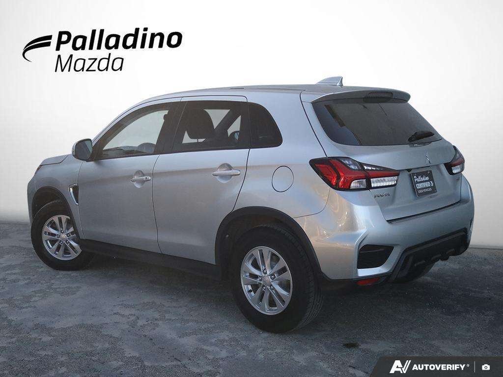 2024 Mitsubishi RVR SE - $500 WINTER TIRE CREDIT -  NEW REAR AND FRONT — снимка 1