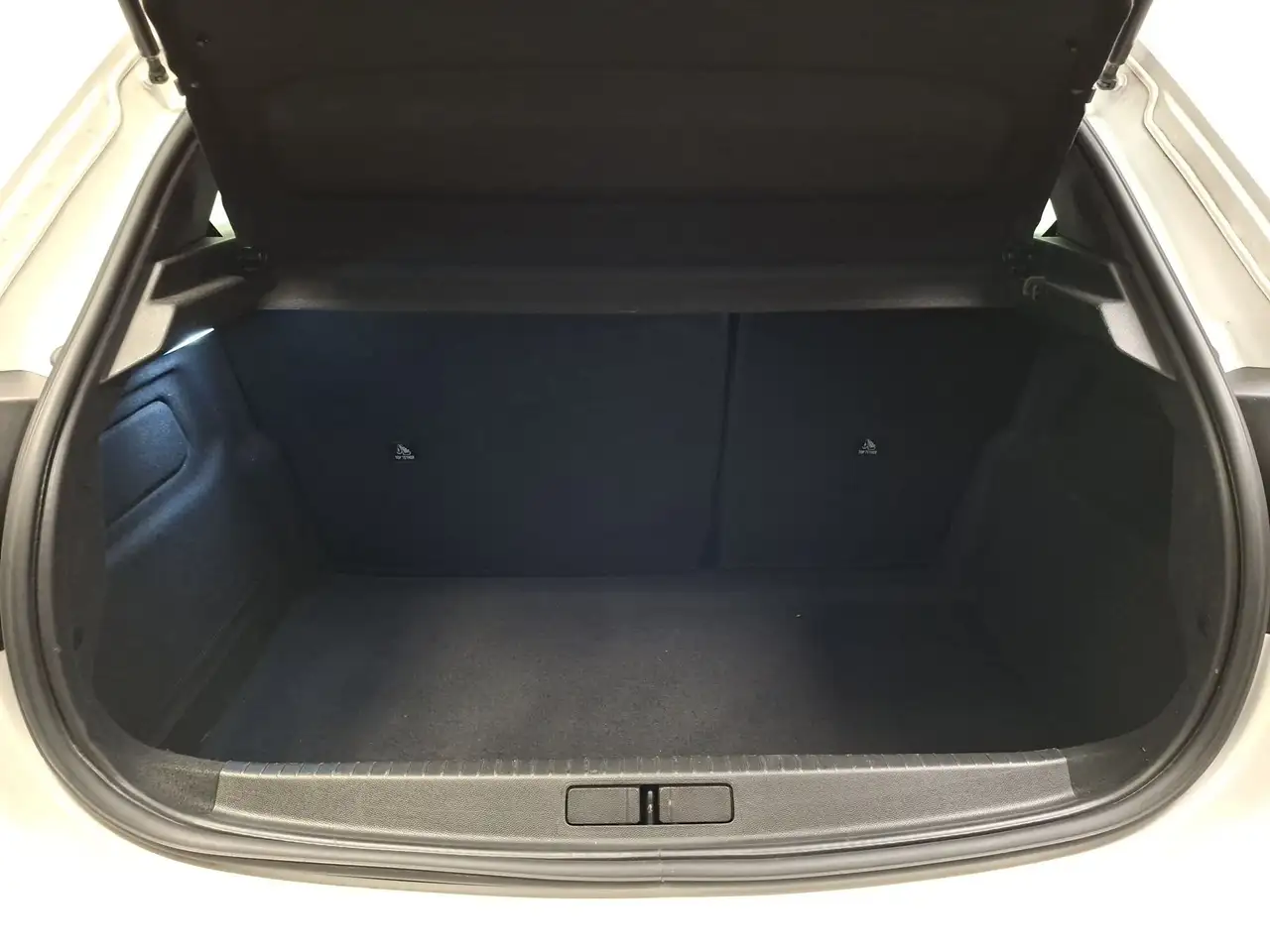 Peugeot 208 II 2019 1.2 puretech Active Pack s&s 75cv 16