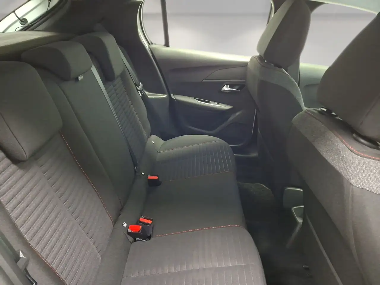 Peugeot 208 II 2019 1.2 puretech Active Pack s&s 75cv 8
