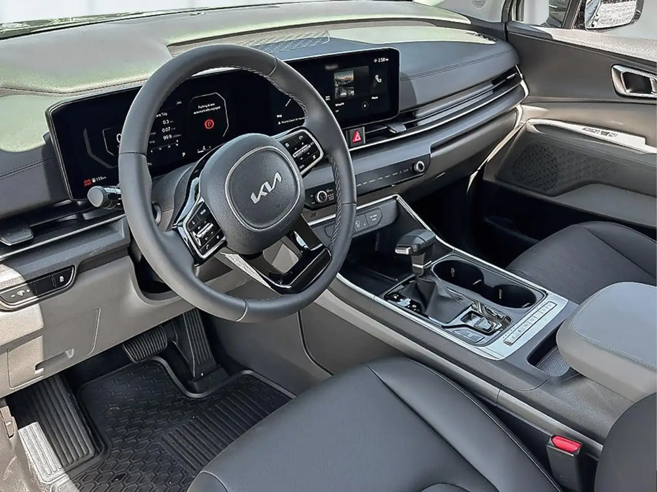Kia Carnival photo Kia Carnival
