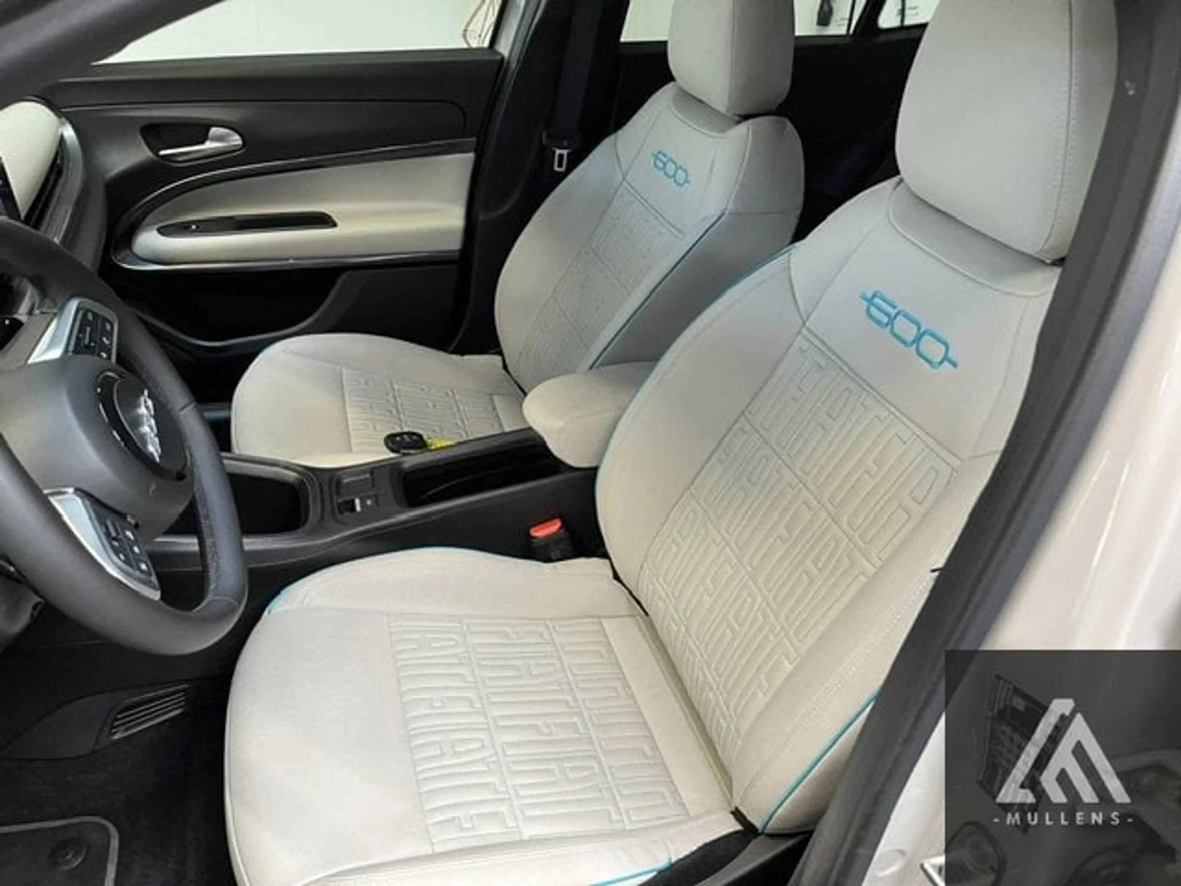 Fiat 600 1.2 Hybrid 100cv DCT La Prima — photo 12