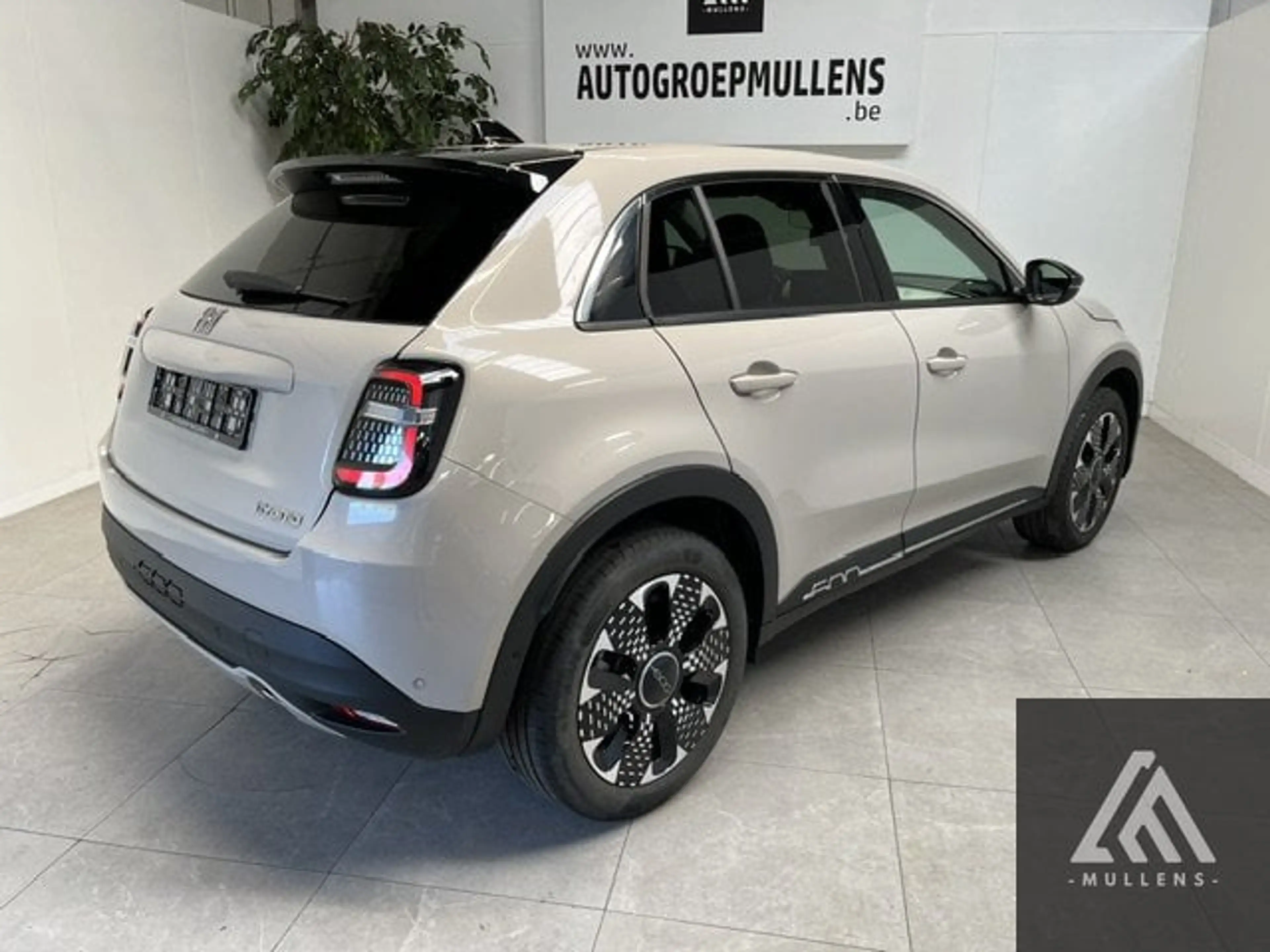 Fiat 600 1.2 Hybrid 100cv DCT La Prima — photo 7