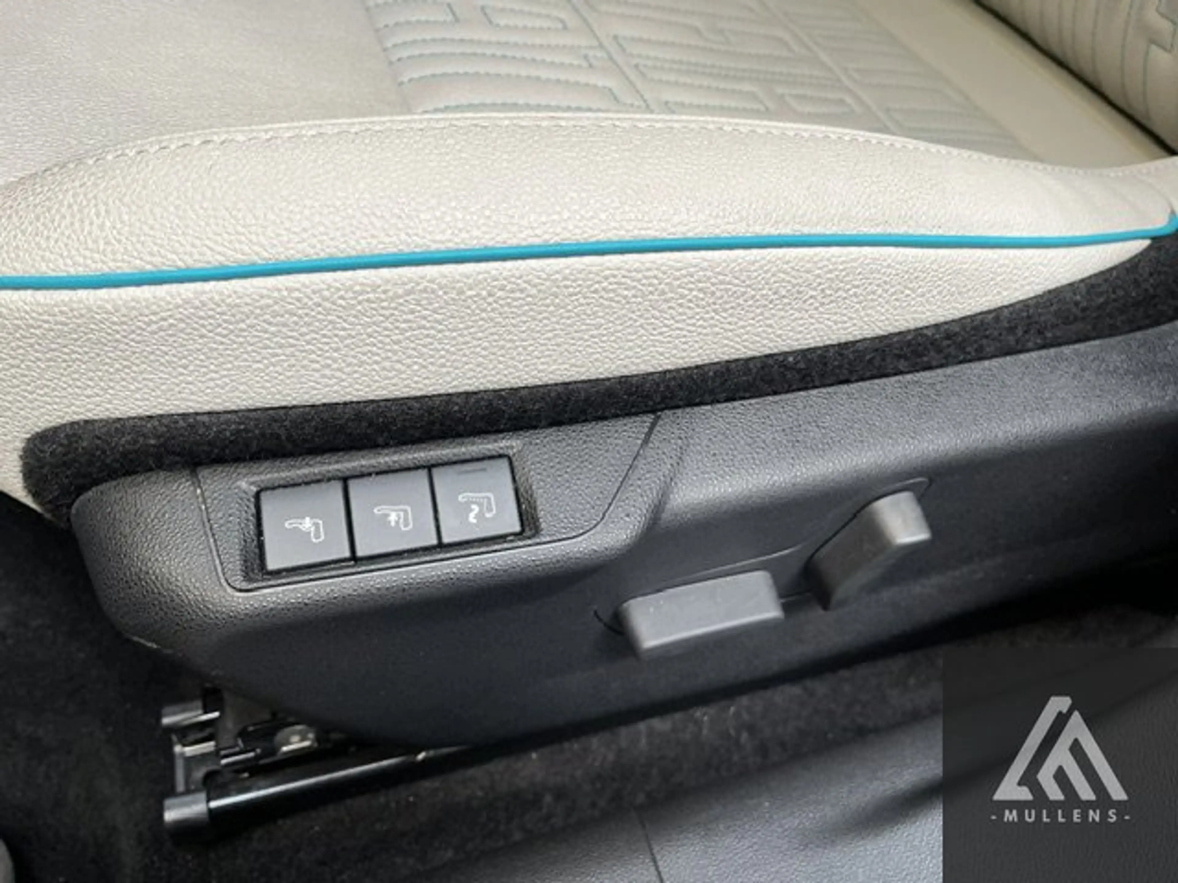 Fiat 600 1.2 Hybrid 100cv DCT La Prima — photo 14