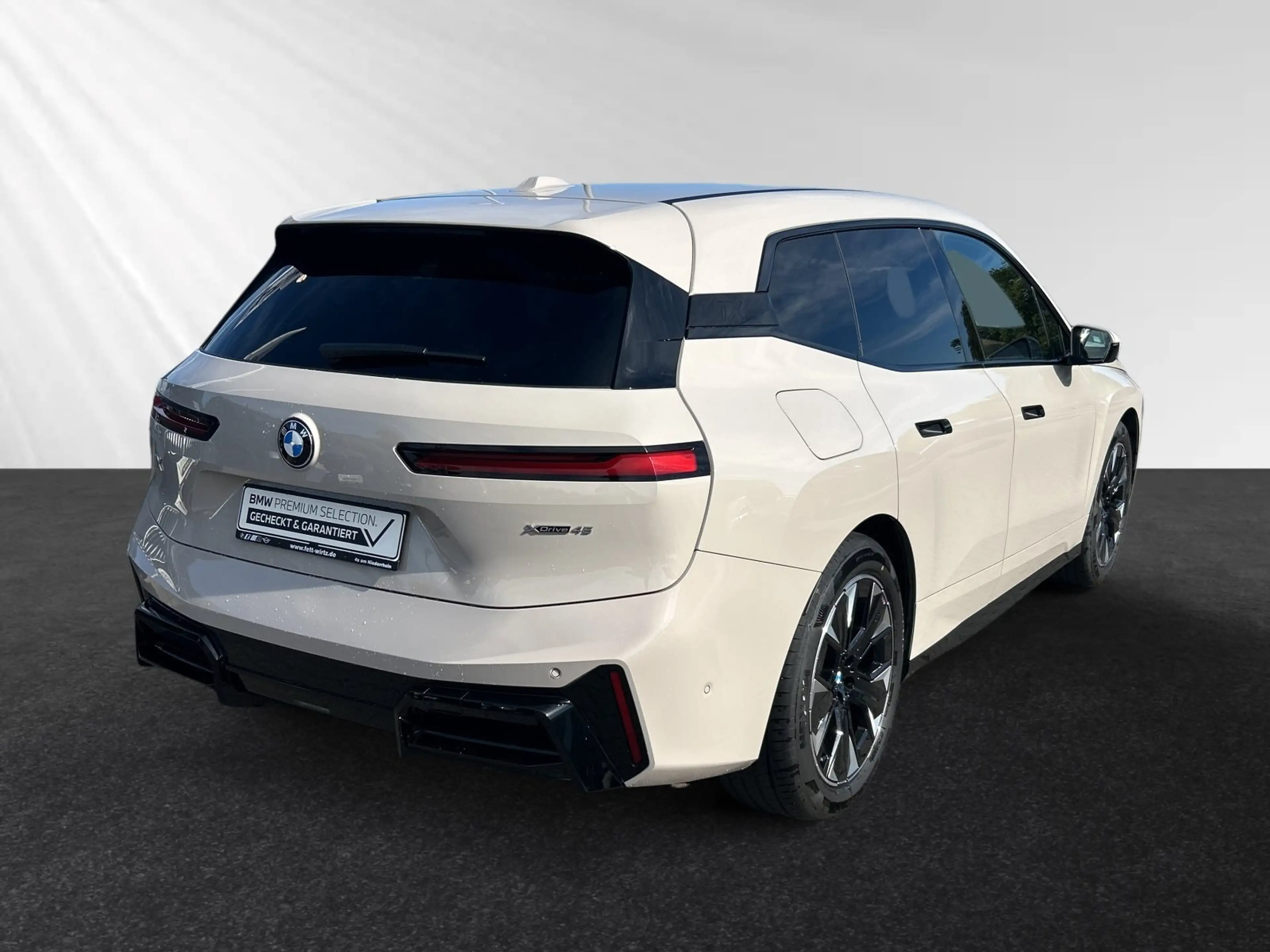 BMW iX xDrive45 M Sport|Leasing ab 699€ mtl. Brutto* — photo 3
