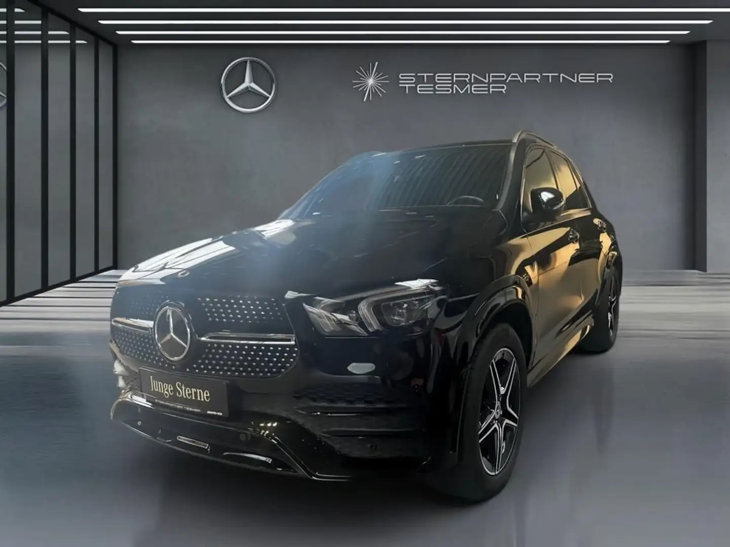Mercedes-Benz GLE 300 d 4M AMG+NIGHT+PANO+AHK+MEMORY+AIRMATIC Noir - 1