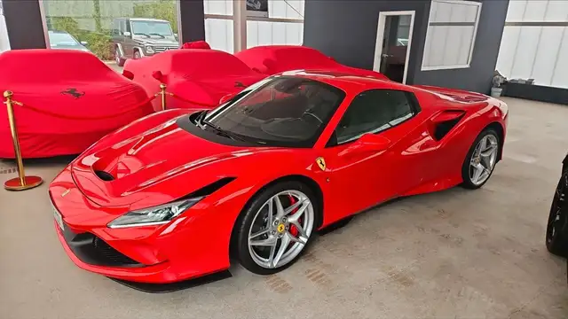 Ferrari F8 Spider Racing/LED/Lift/1.Hand/Deutsch/Garanti