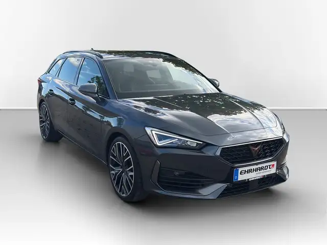 Cupra Leon view 5