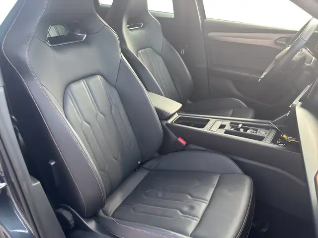 Cupra Leon view 11