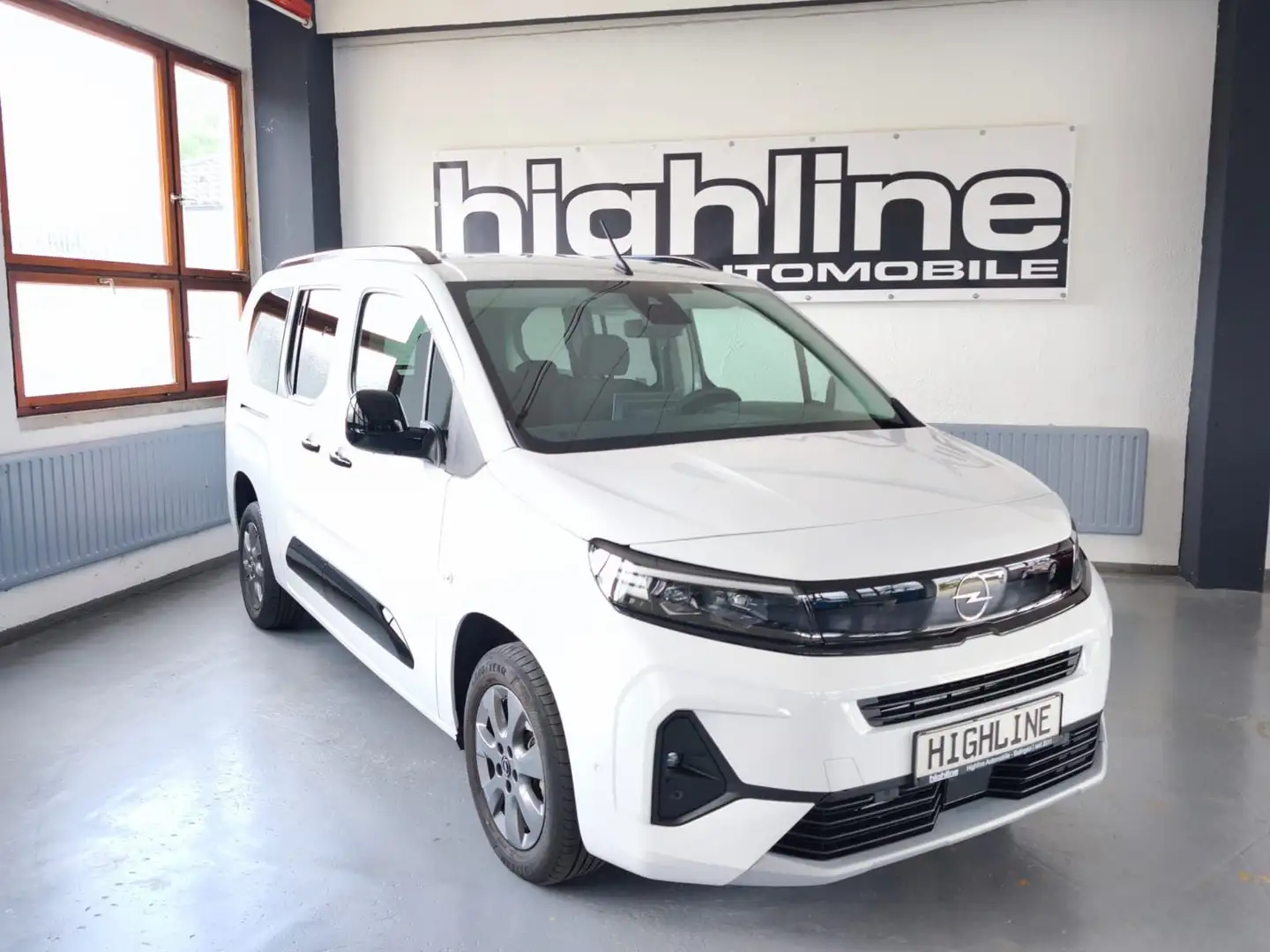 Opel Combo Life Elegance-L2H1-7Sitze,LED,Navi,RFK,M1 Wit - 1
