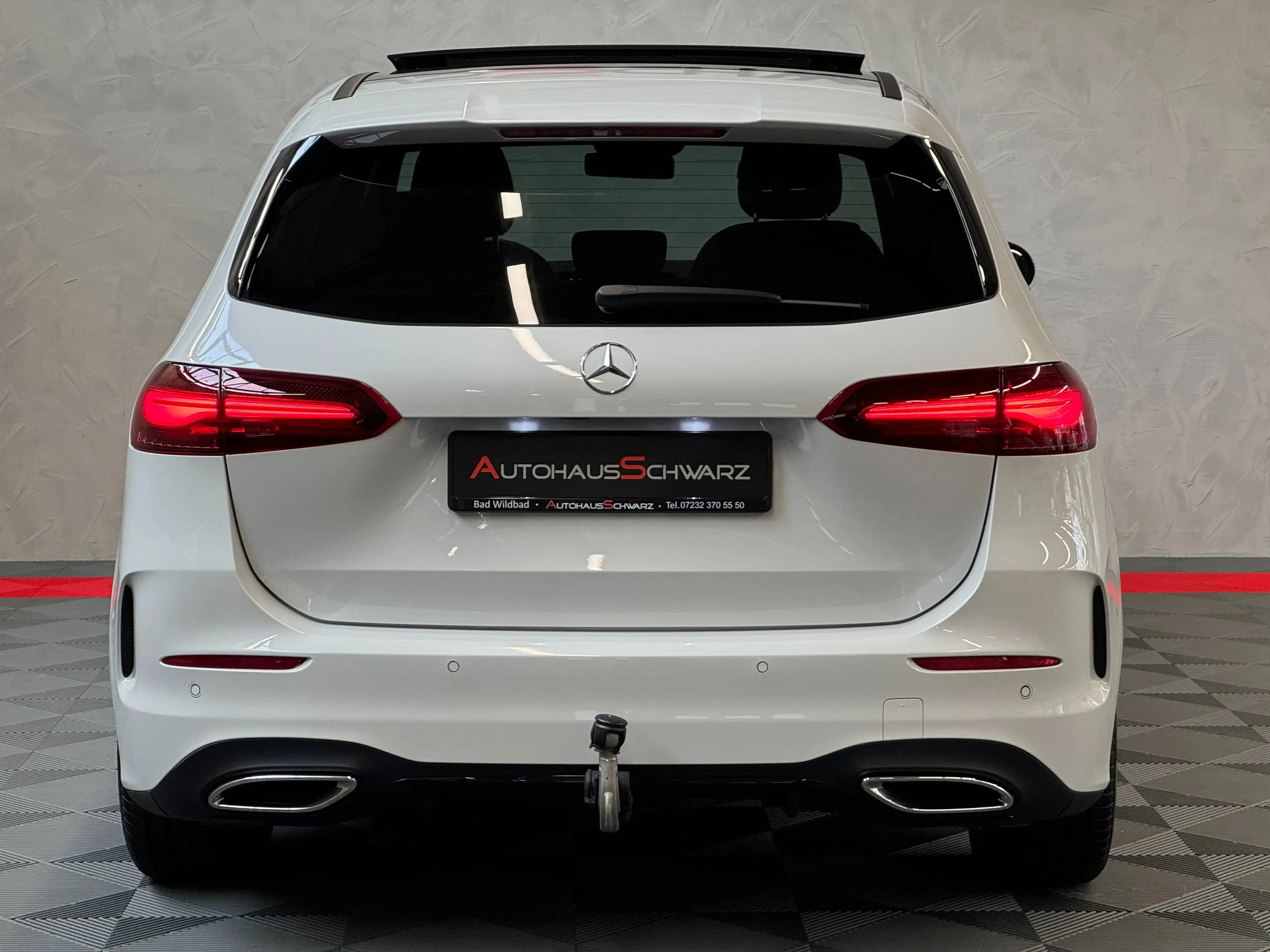 Mercedes-Benz B 220 B 220d AMG Pano AHK Wide Night StdHeiz Kamera — photo 6