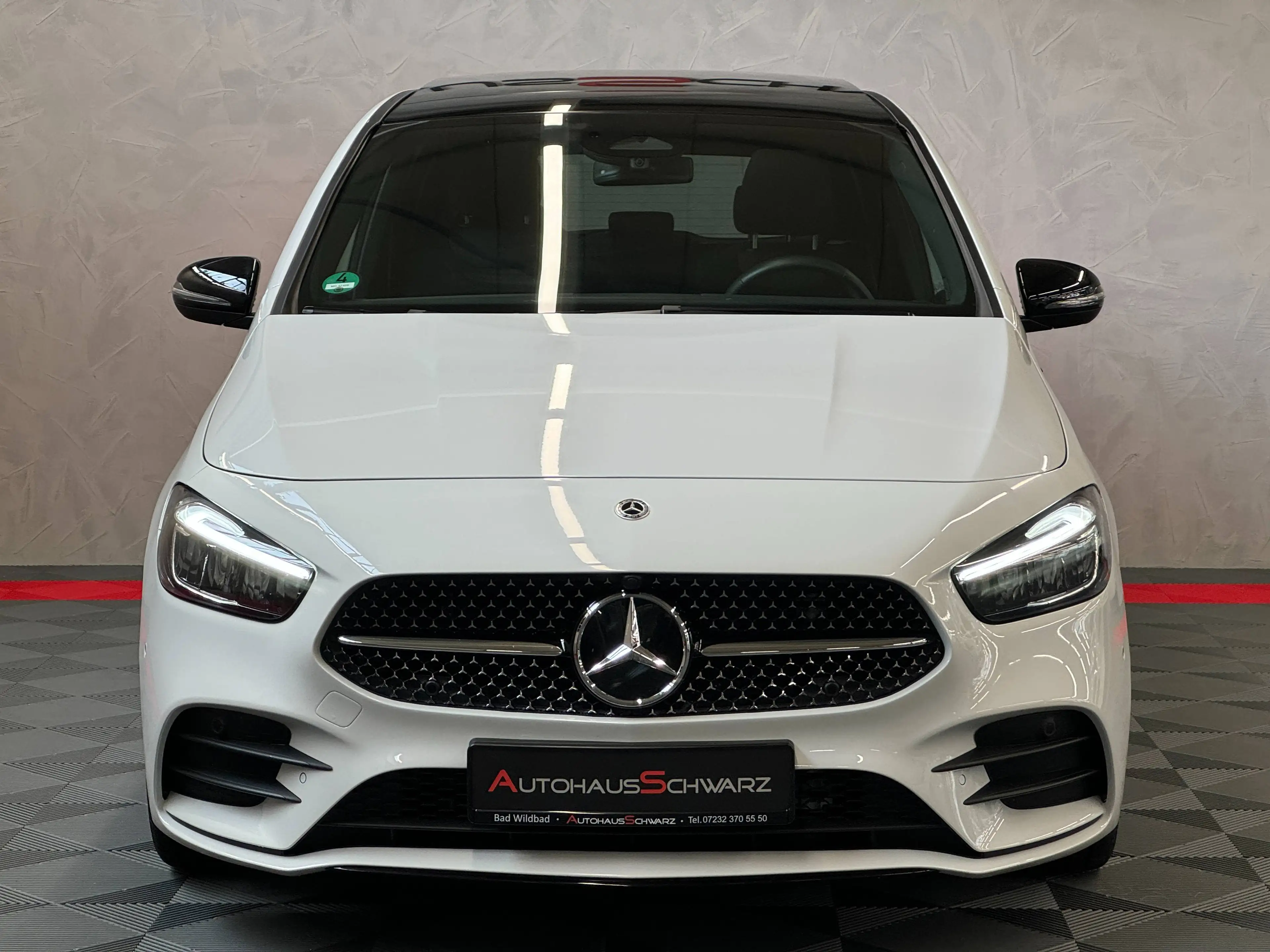 Mercedes-Benz B 220 B 220d AMG Pano AHK Wide Night StdHeiz Kamera — photo 2