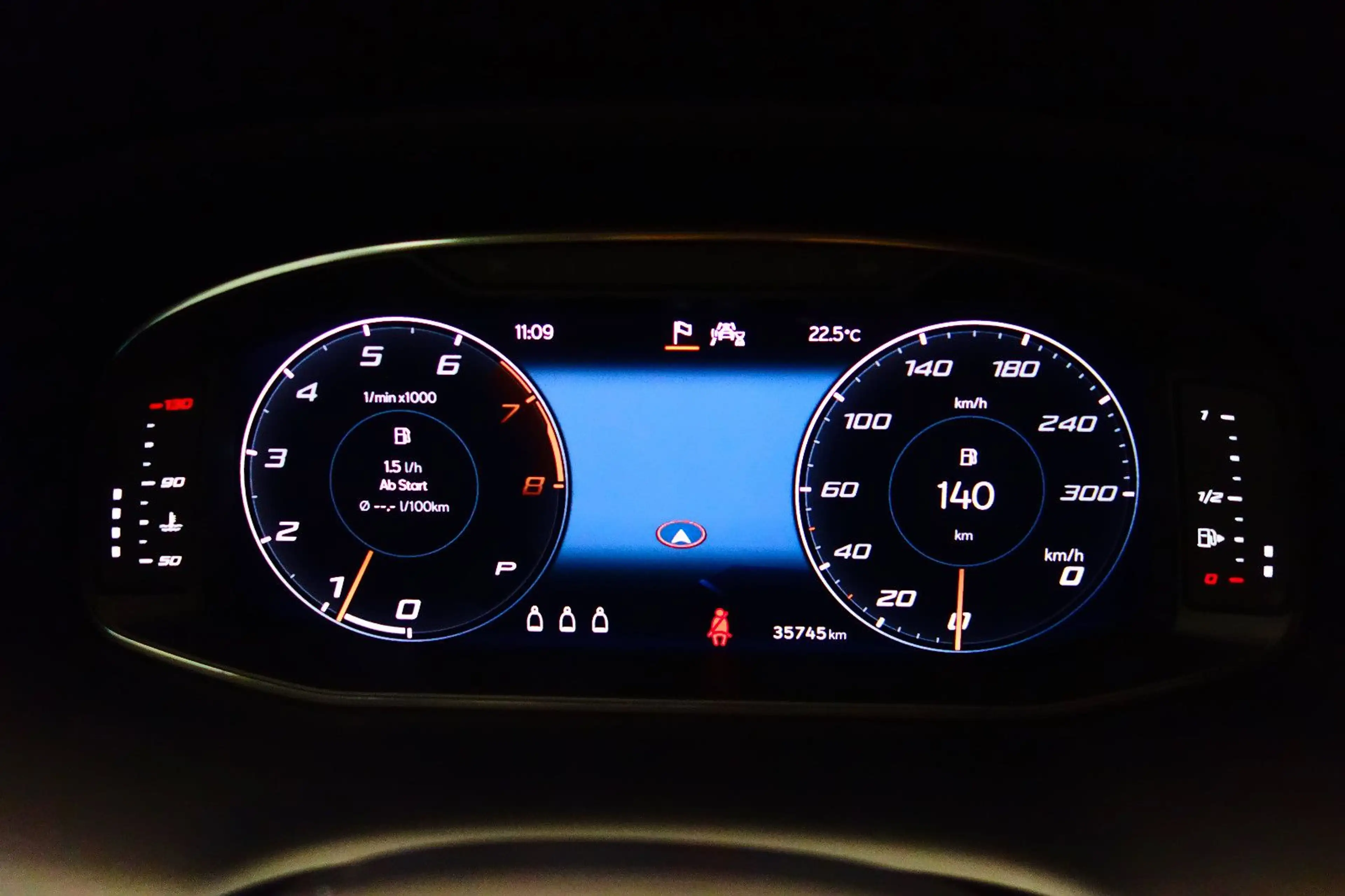 CUPRA Ateca VZ 4Drive 360°+FULL LINK+LED+ALCANTARA — photo 30
