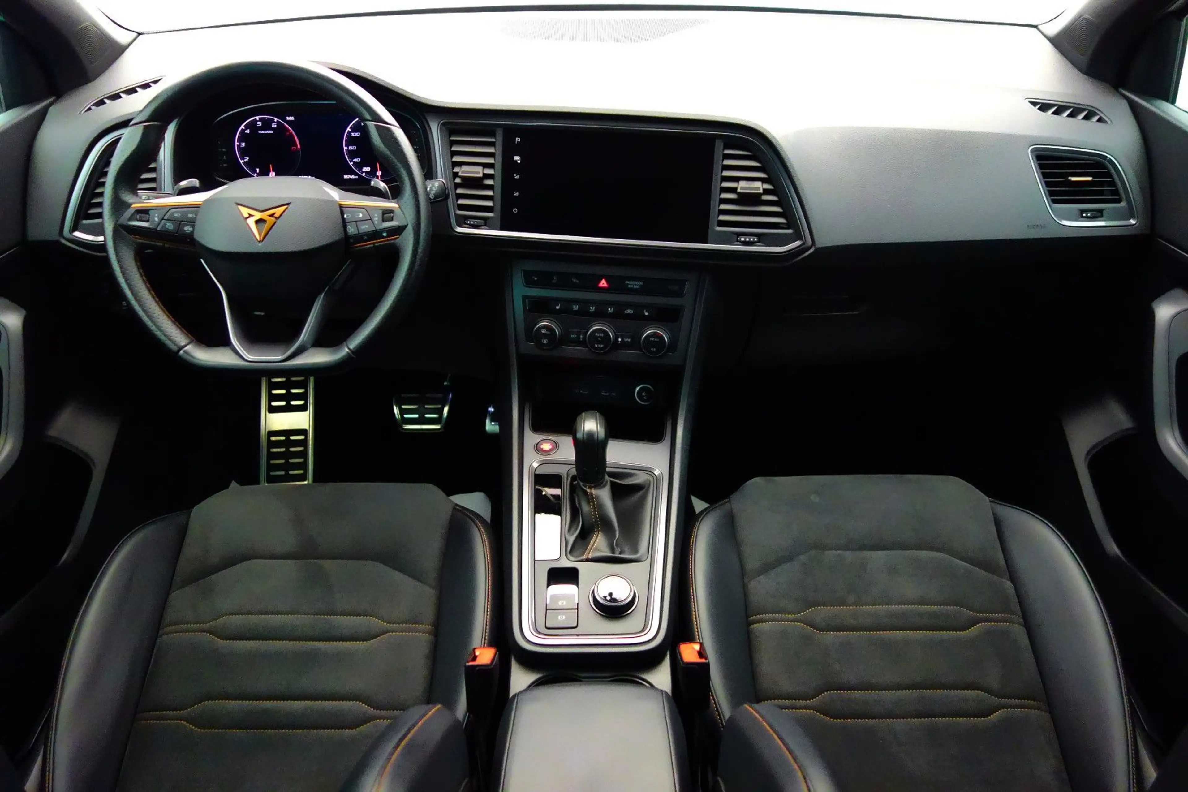 CUPRA Ateca VZ 4Drive 360°+FULL LINK+LED+ALCANTARA — photo 15