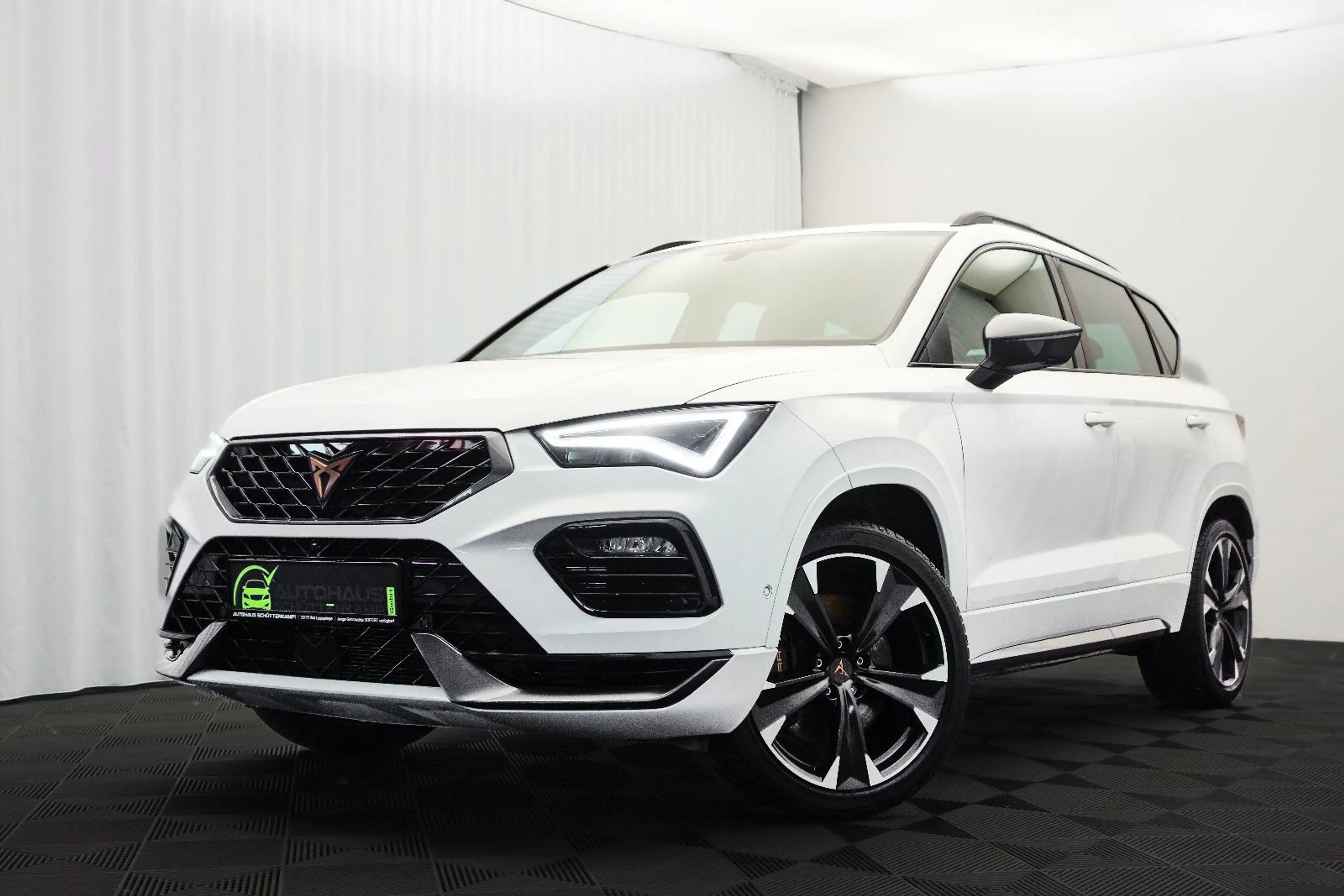 CUPRA Ateca VZ 4Drive 360°+FULL LINK+LED+ALCANTARA — photo 3