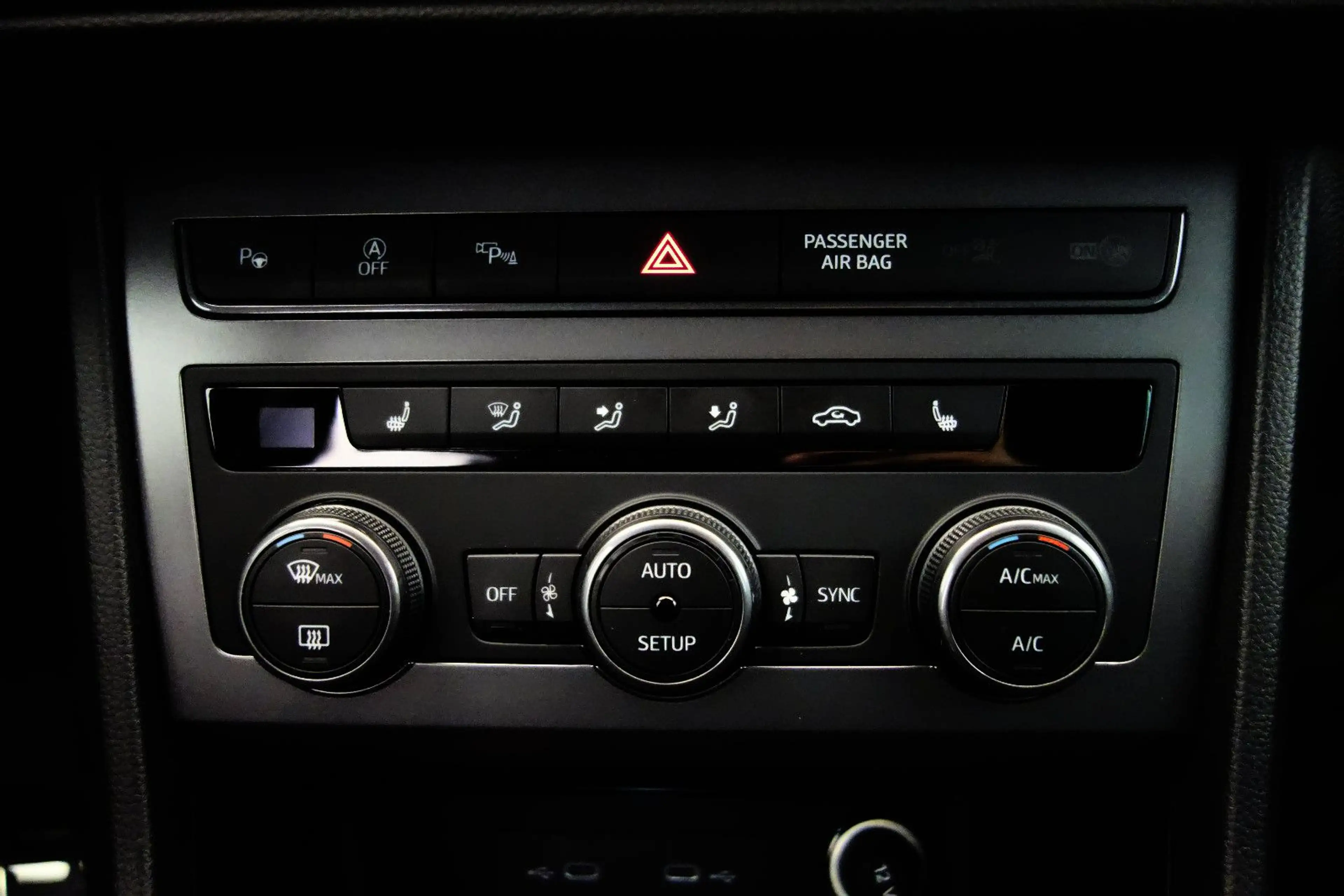 CUPRA Ateca VZ 4Drive 360°+FULL LINK+LED+ALCANTARA — photo 22