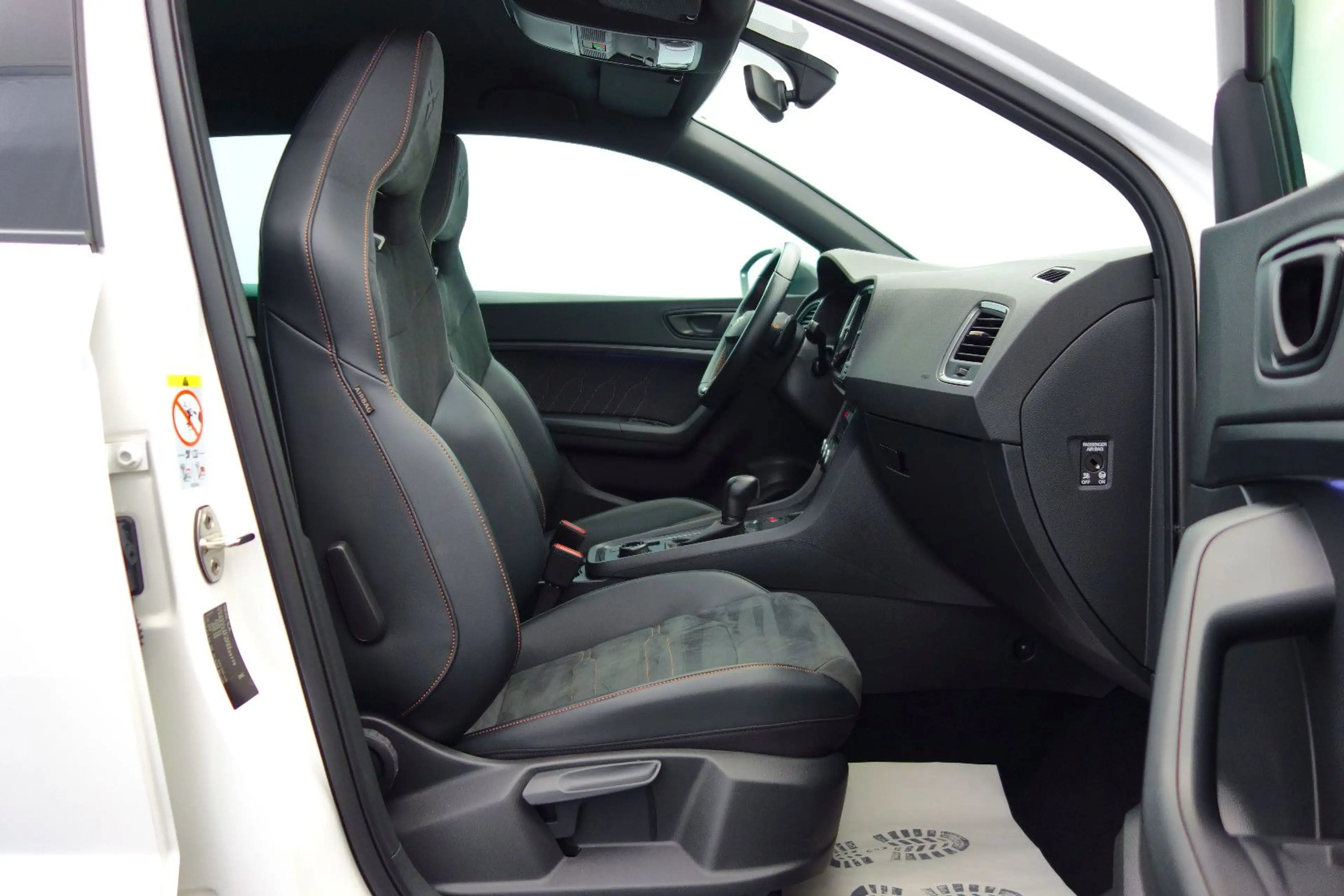 CUPRA Ateca VZ 4Drive 360°+FULL LINK+LED+ALCANTARA — photo 13