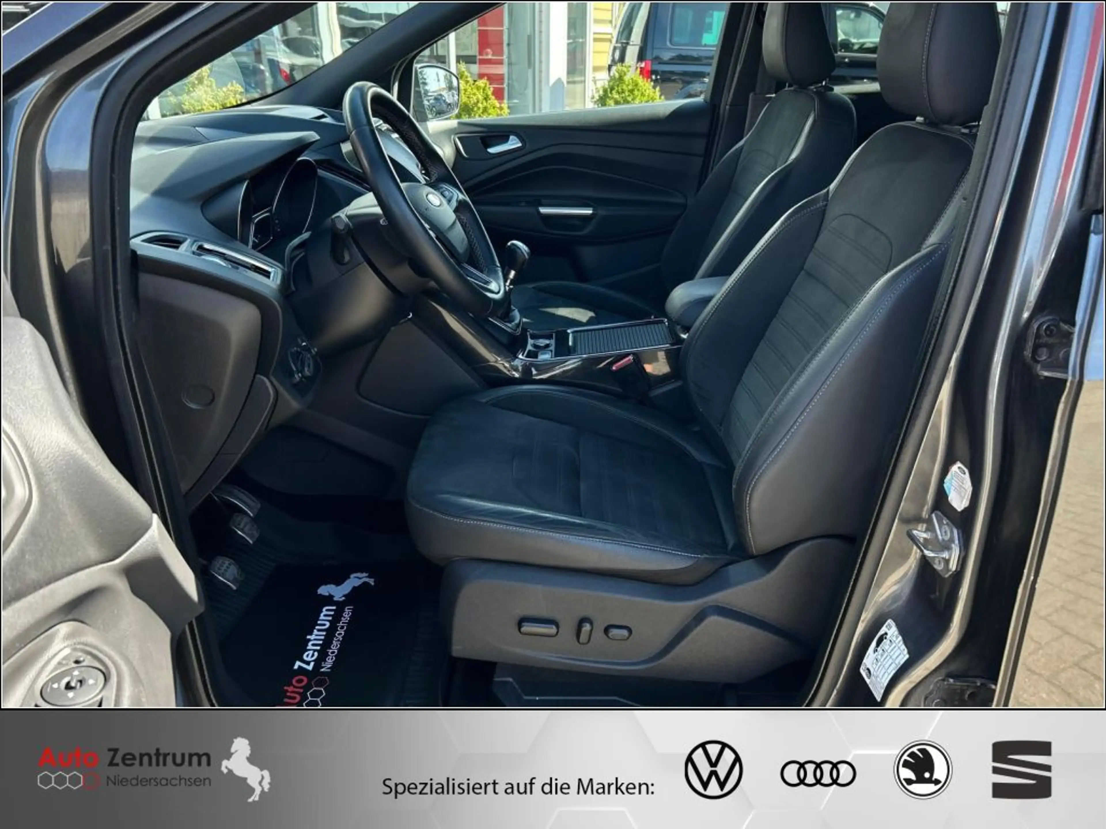 Ford Kuga 2.0 TDCi 4x4 ST-Line Ab 77 EUR o. Anzahlung — photo 12