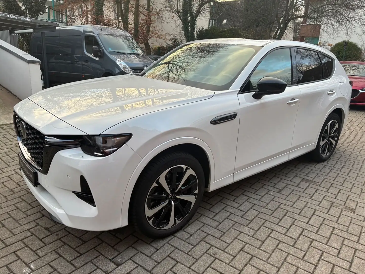 Mazda CX-60 PHEV HOMURA Con-/Dri-/Com-/Pano-Paket Weiß - 1
