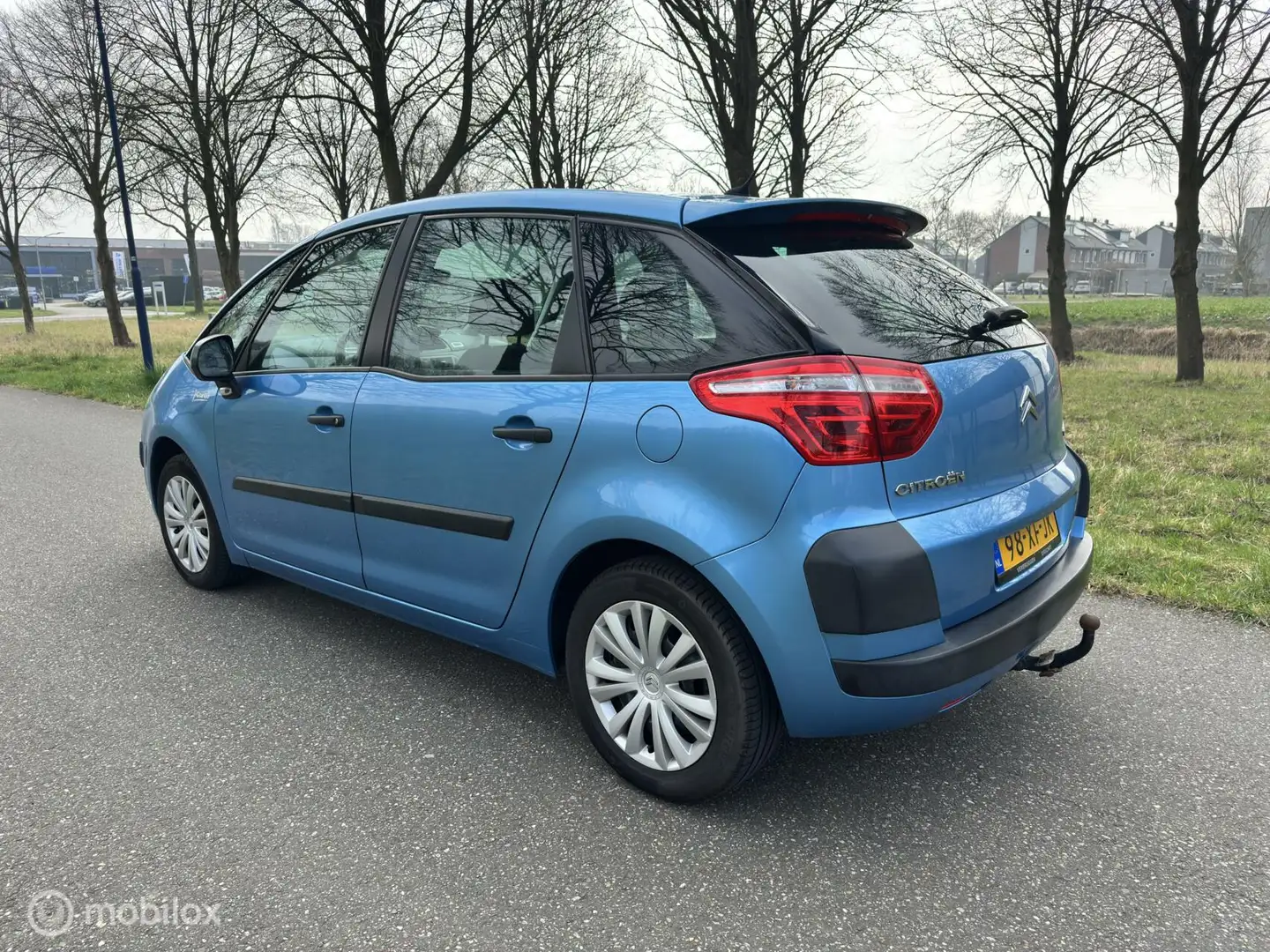 Citroen C4 Picasso 1.8 -NEW APK - NETTE AUTO - AIRCO - NAP Bleu - 2