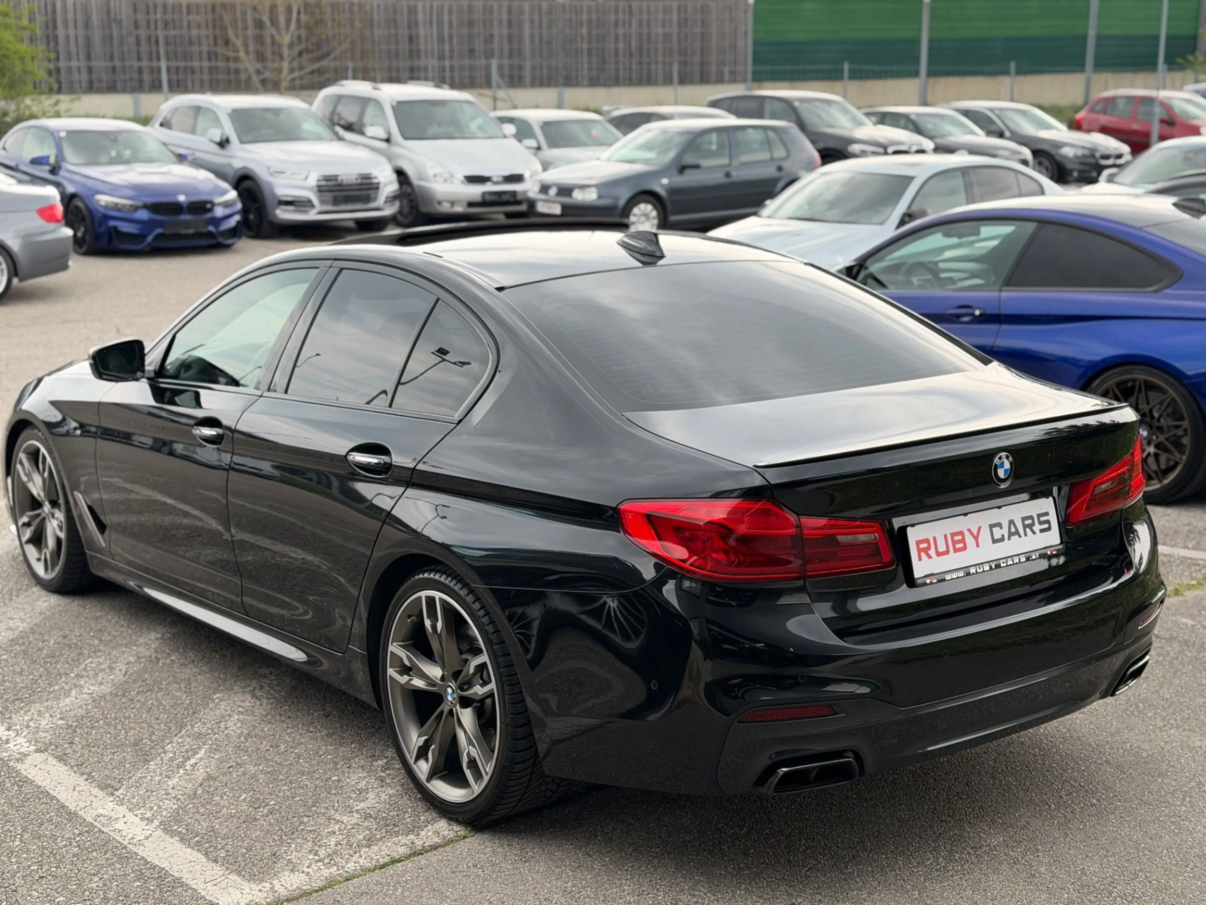 BMW M550 5er-Reihe Allrad (G30)  xDrive Aut. B&W / Glasdac — photo 8