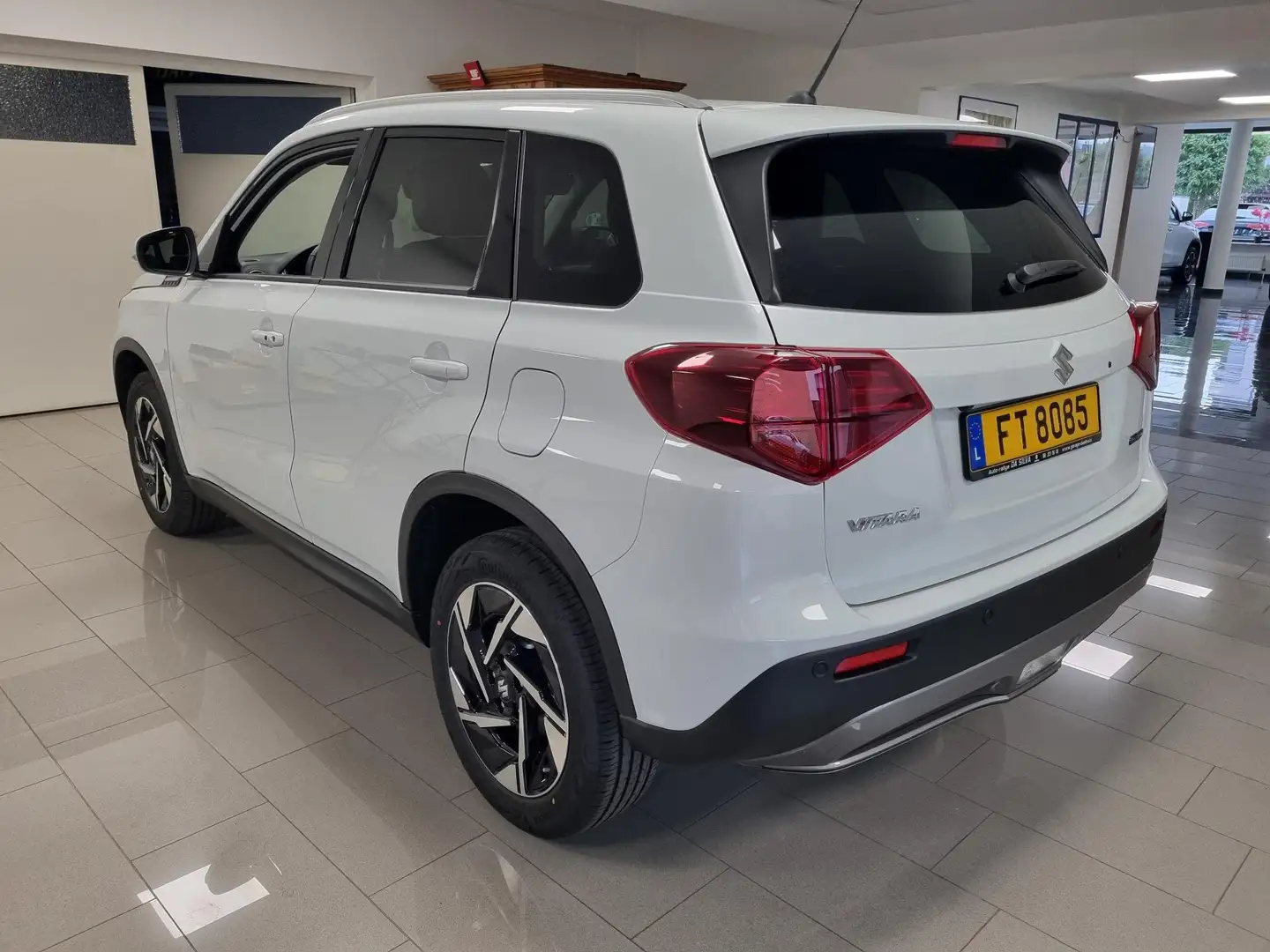 Suzuki Vitara Vitara 1.5 Dualjet Strong Hybrid  AGS GLX Blanc - 2