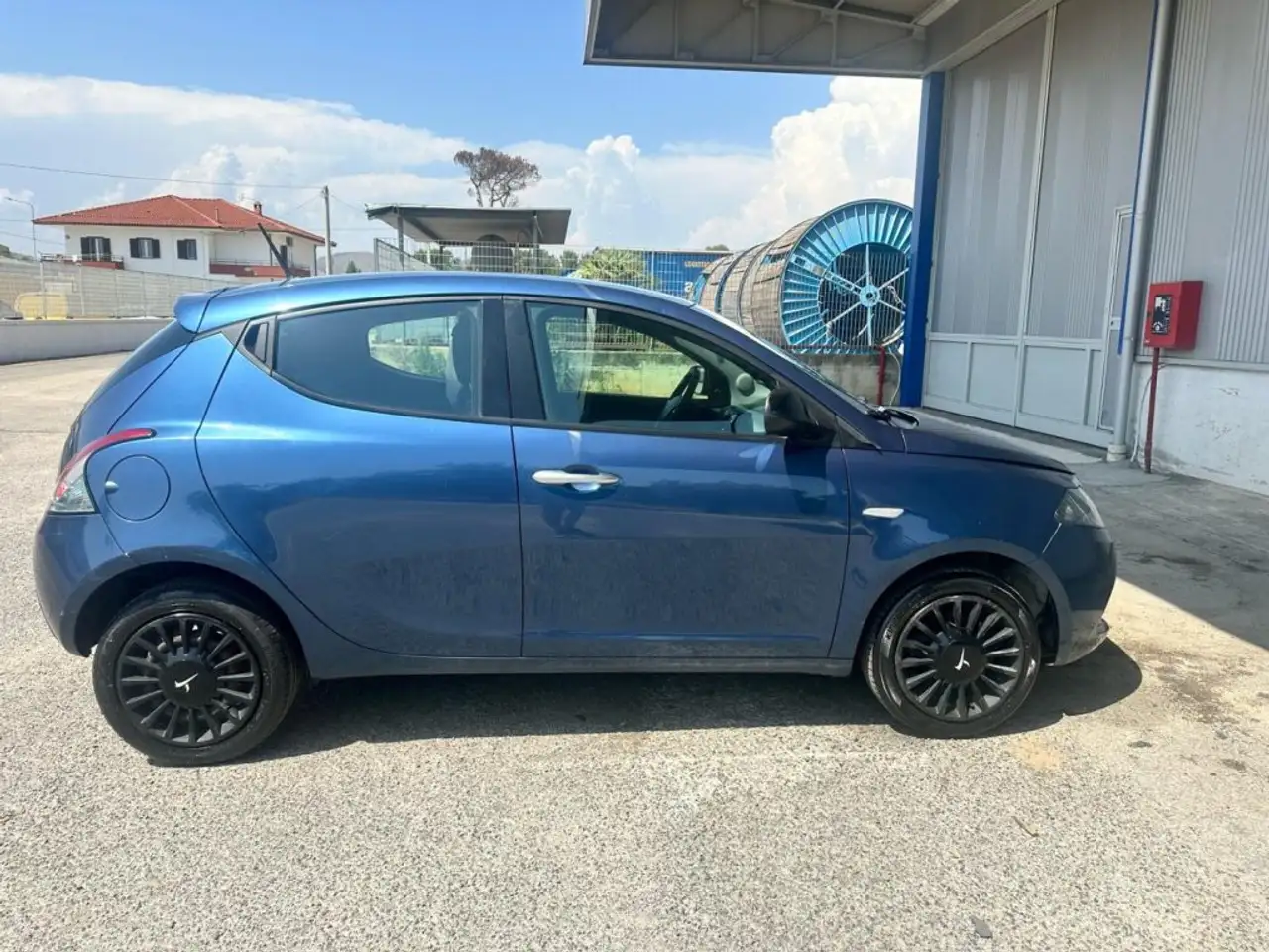 Lancia Ypsilon 2022 — фото 7