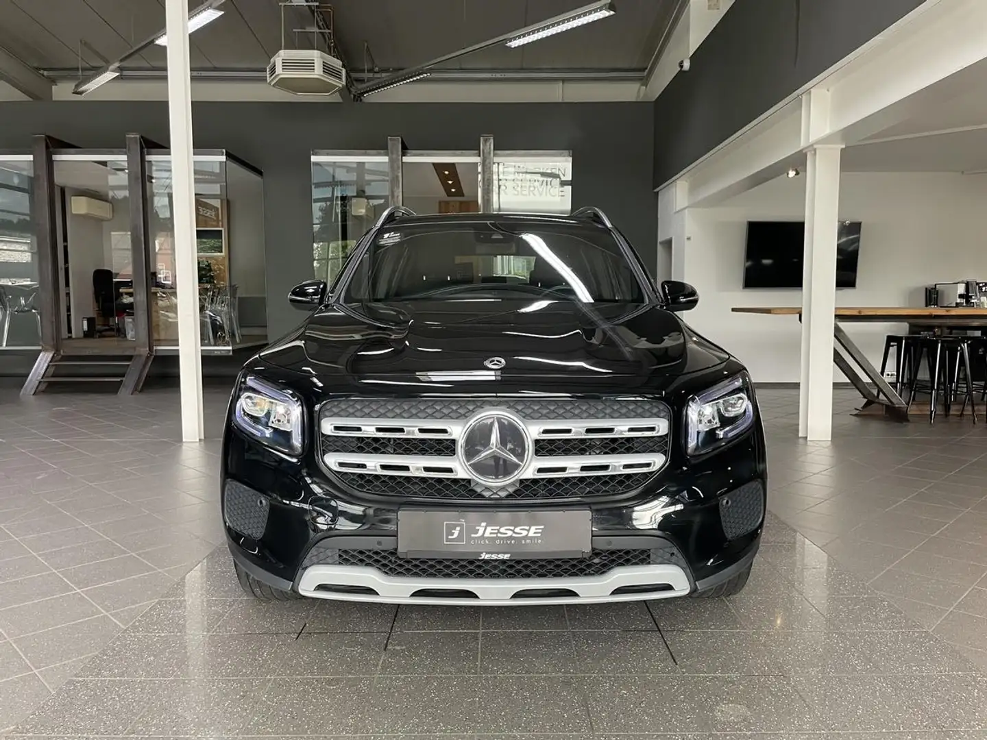 Mercedes-Benz GLB 180 d Style 8G-DCT LED MBUX Spurass. Negro - 2