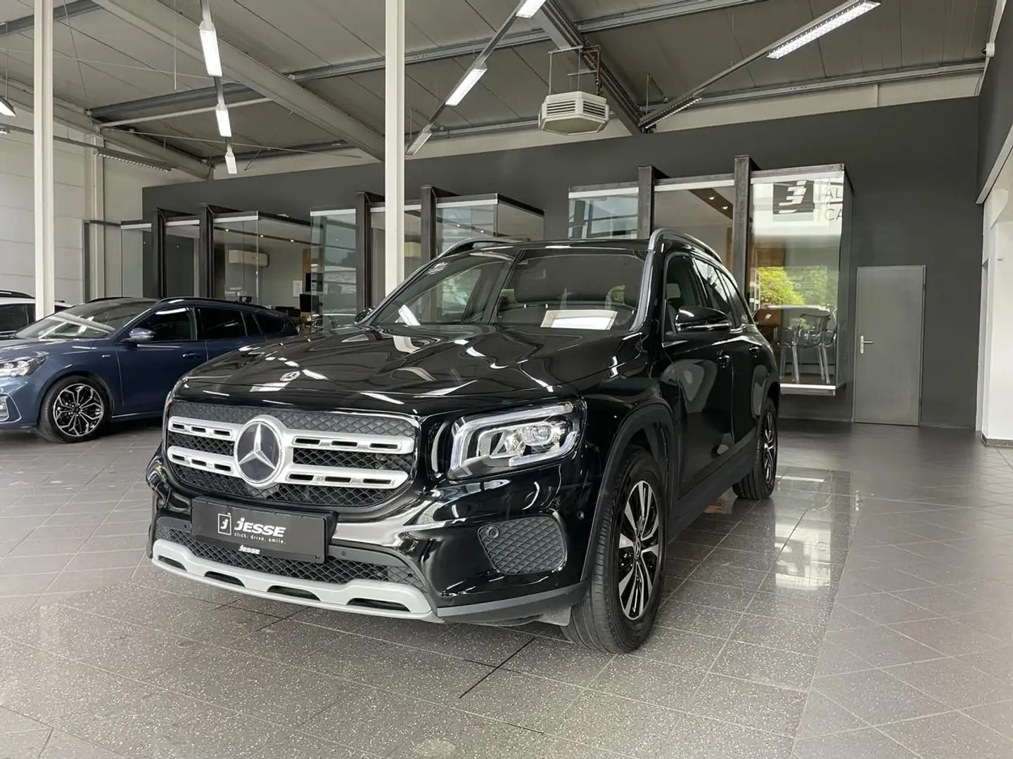 Mercedes-Benz GLB 180 d Style 8G-DCT LED MBUX Spurass. Noir - 1