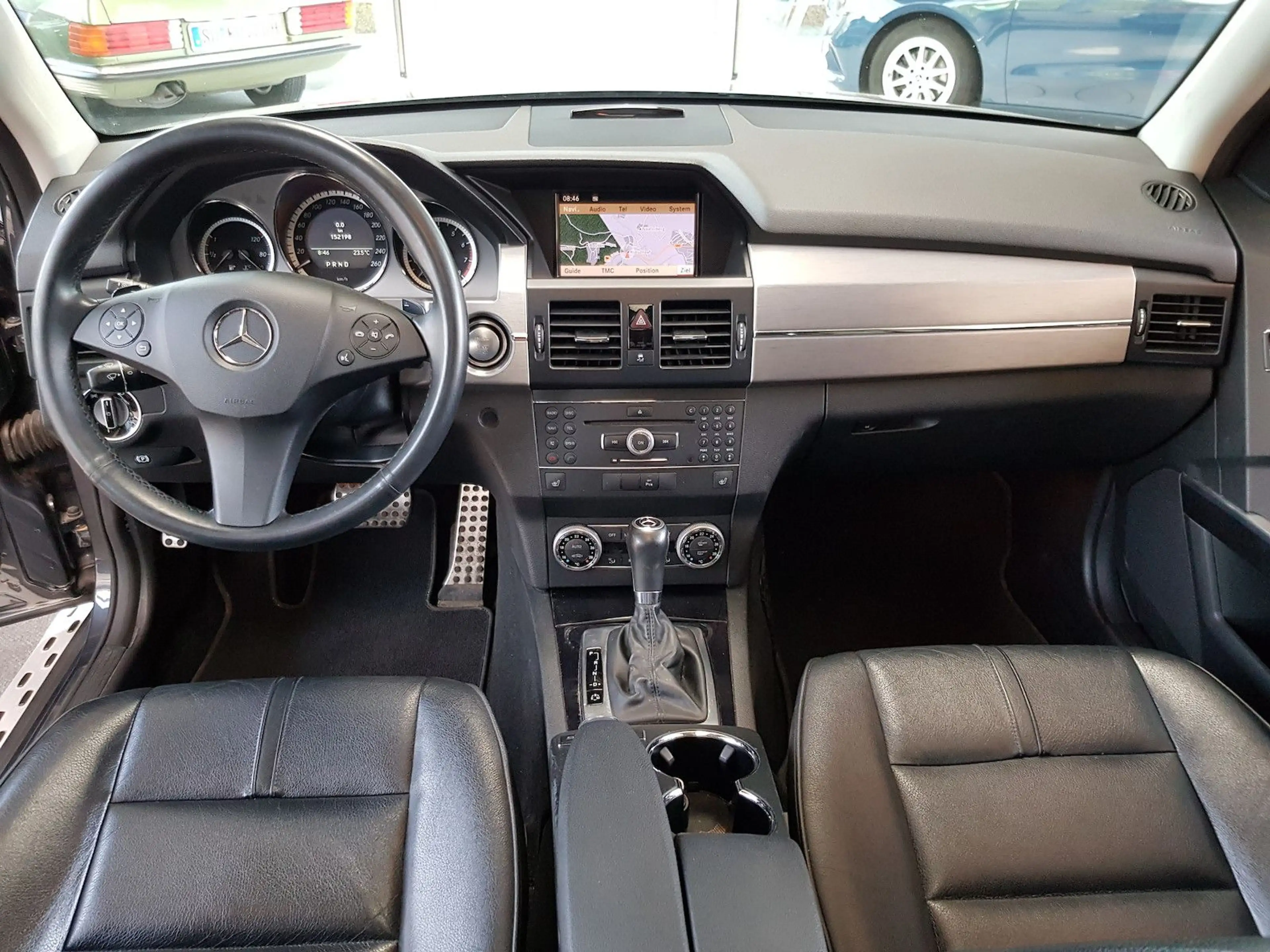 Mercedes-Benz GLK 300 PANO NAVI XENON KAMERA PTS MEMORY SHZ — photo 13