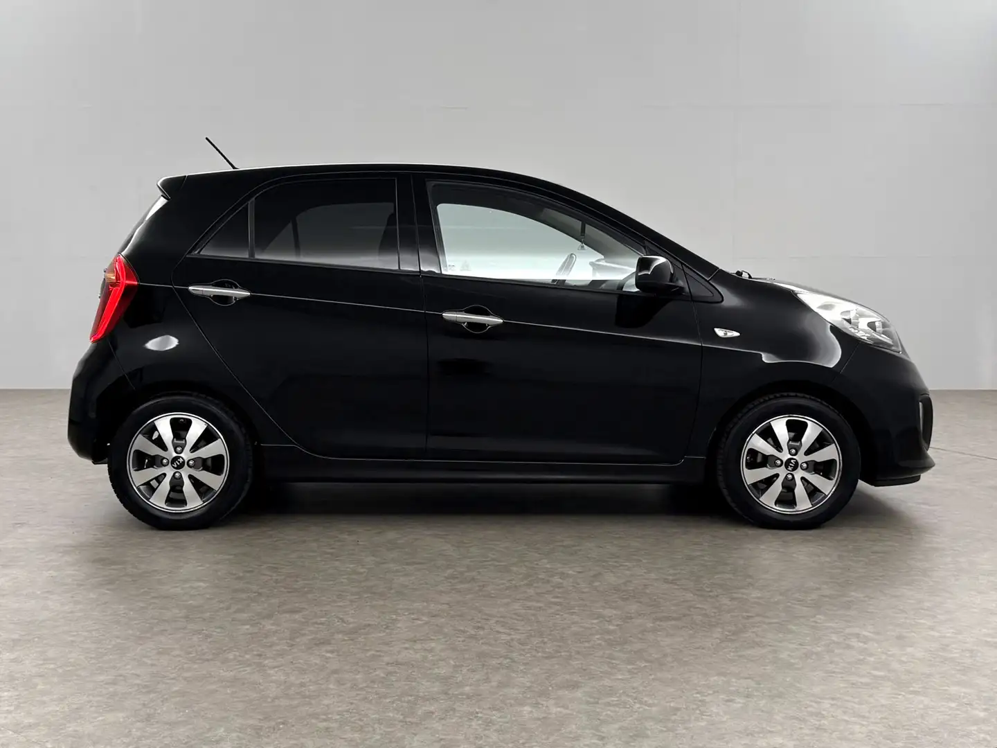 Kia Picanto 1.0 CVVT X-treme Clima LED Navigatie Leder 14"LMV Zwart - 2