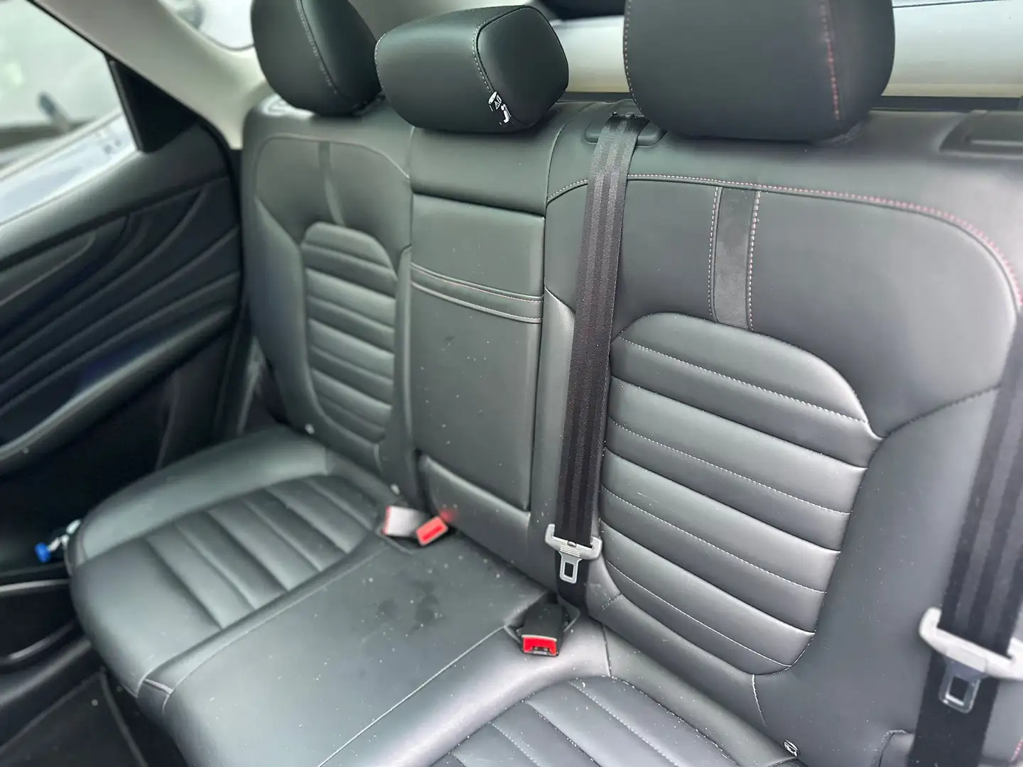 MG EHS EHS 1.5 TGDI Luxury Grijs - 1