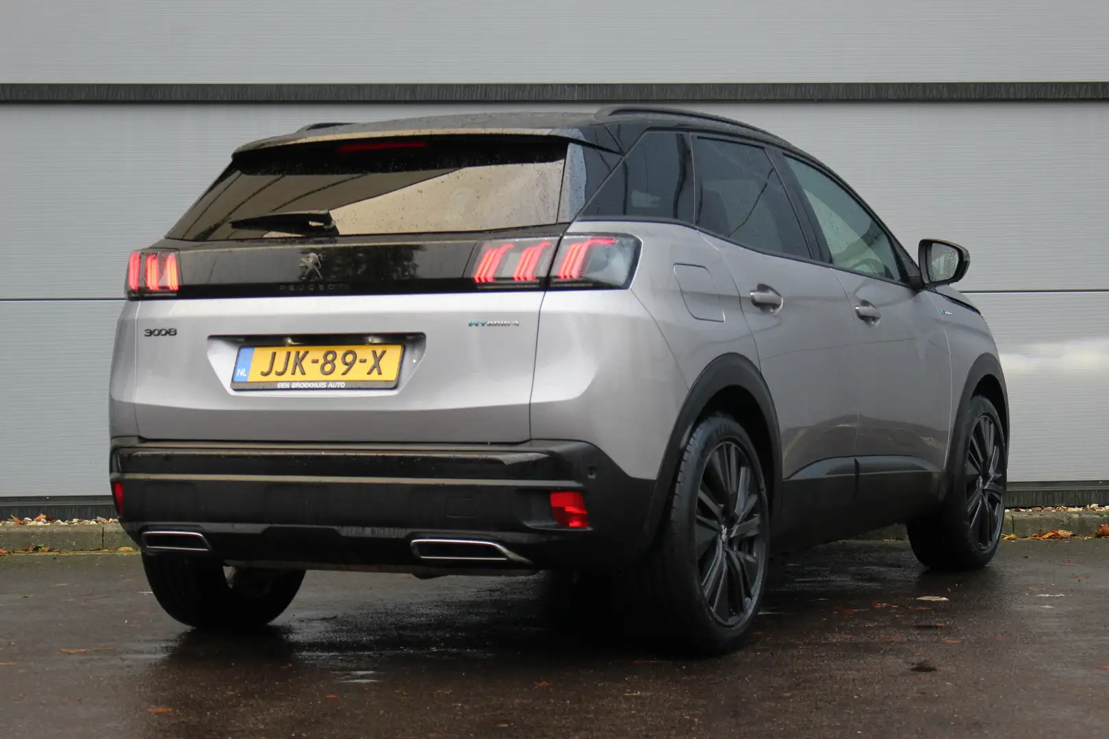 Peugeot 3008 1.6 HYbrid4 300 PK GT Black Pack | Pano | Camera | Gris - 2