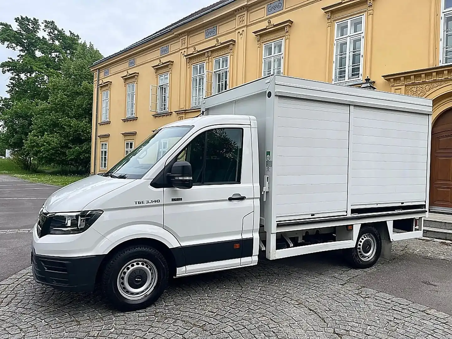MAN TGE Pritsche/Koffer ALLRAD L3H2 2,0 TDI 4x4, Weiß - 1