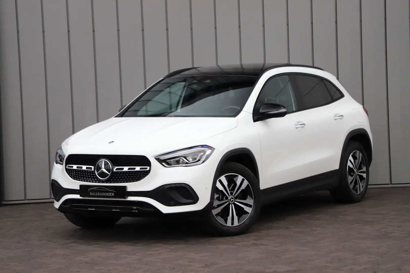Mercedes-Benz GLA 250 e Luxury Line | Aut8 | 218PK | Panoramadak | Keyle Blanc - 1