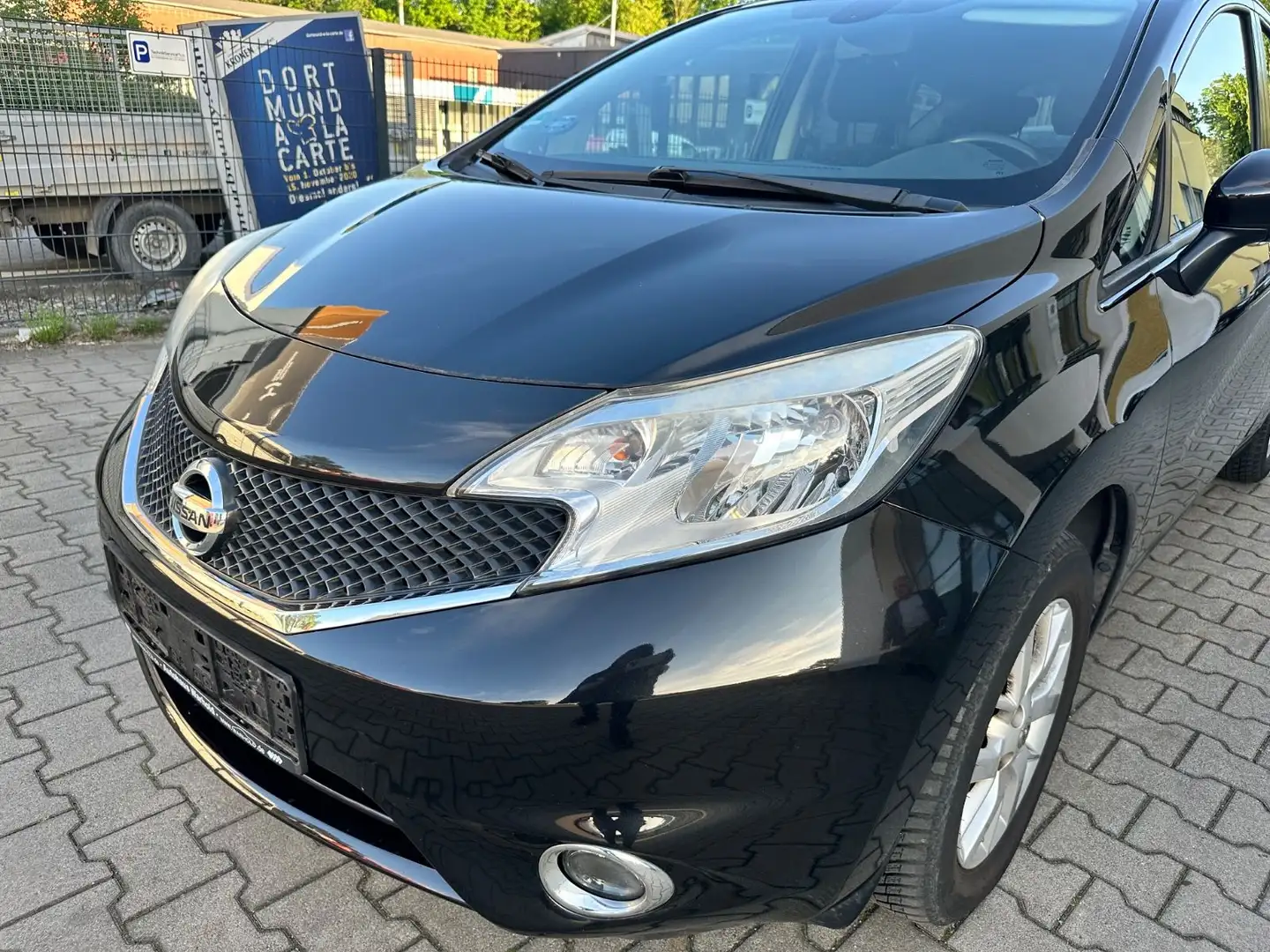 Nissan Note 1.2 Acenta Plus * TÜV Neu * Negro - 2