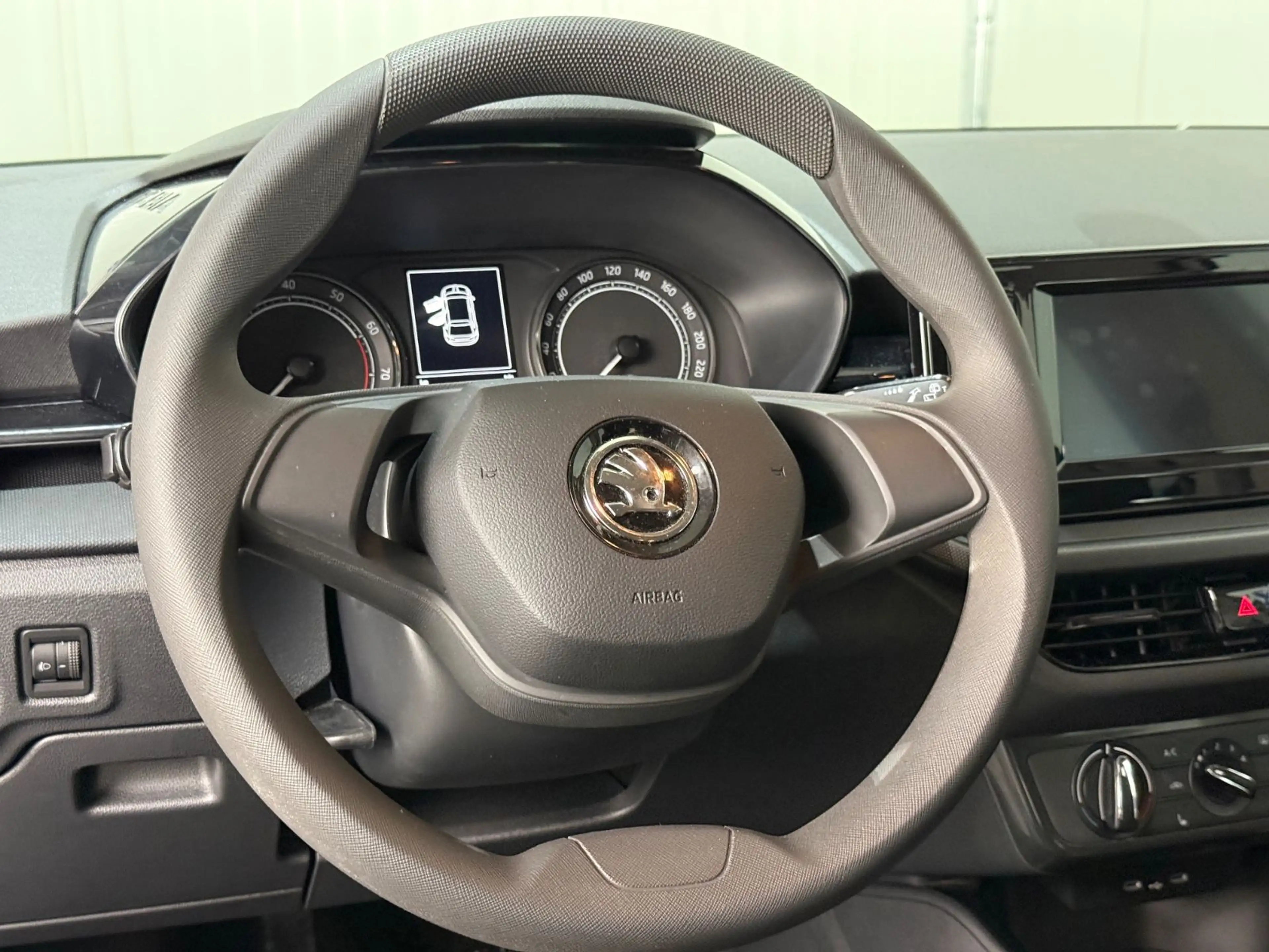 Skoda Fabia Active LED - CarPlay - Sitzheizung - PDC — photo 12