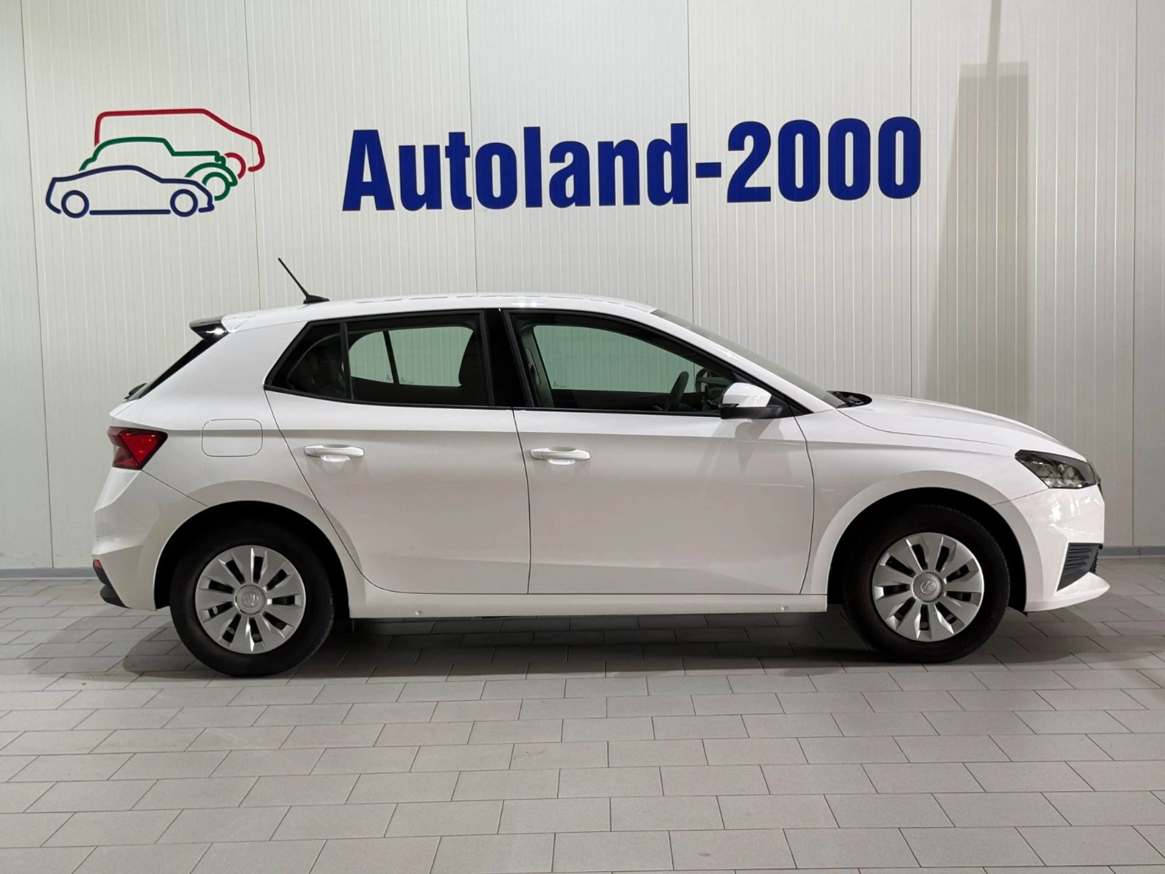 Skoda Fabia Active LED - CarPlay - Sitzheizung - PDC — photo 8